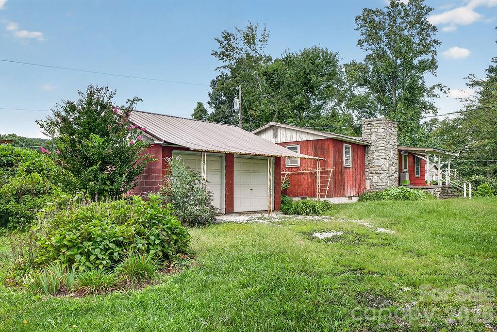 2409 Lucas Street Property Photo 34