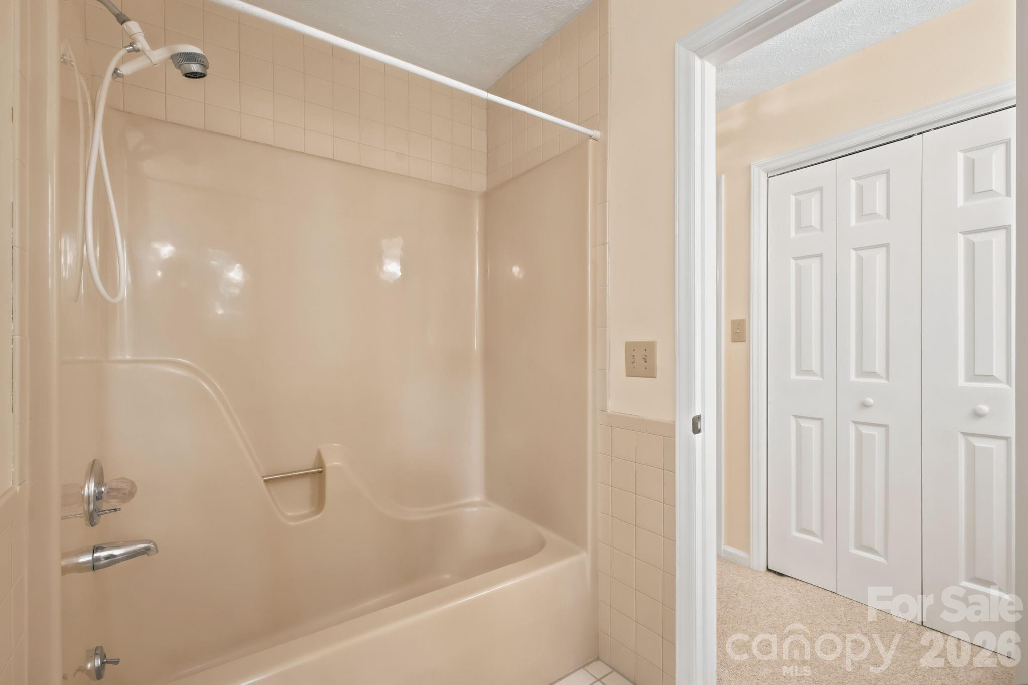 765 Oak Ridge Drive Property Photo 16