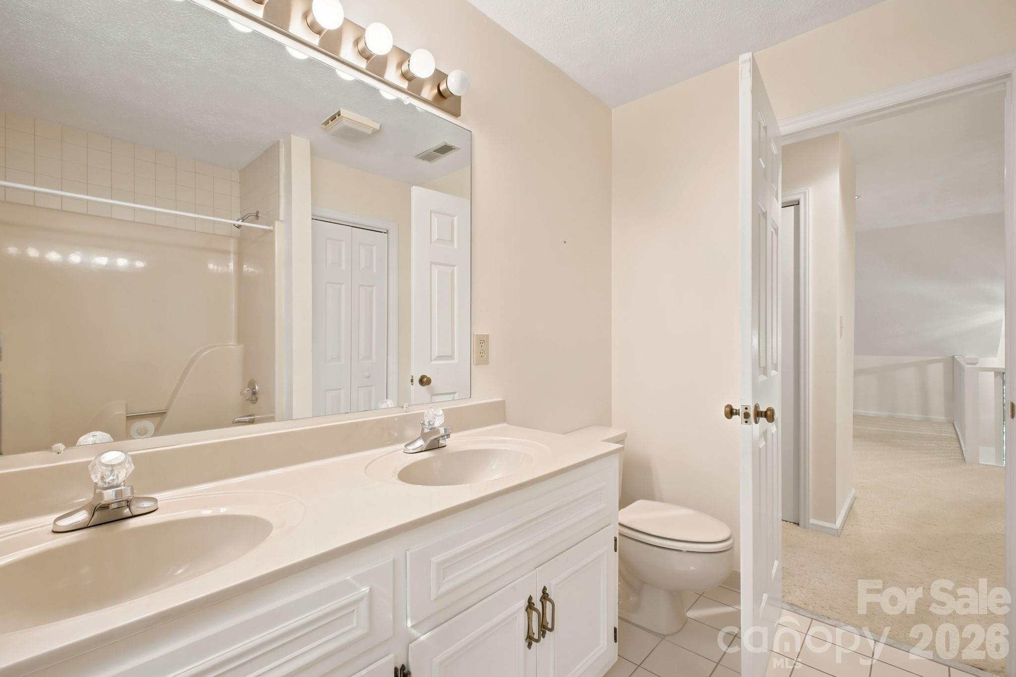 765 Oak Ridge Drive Property Photo 20
