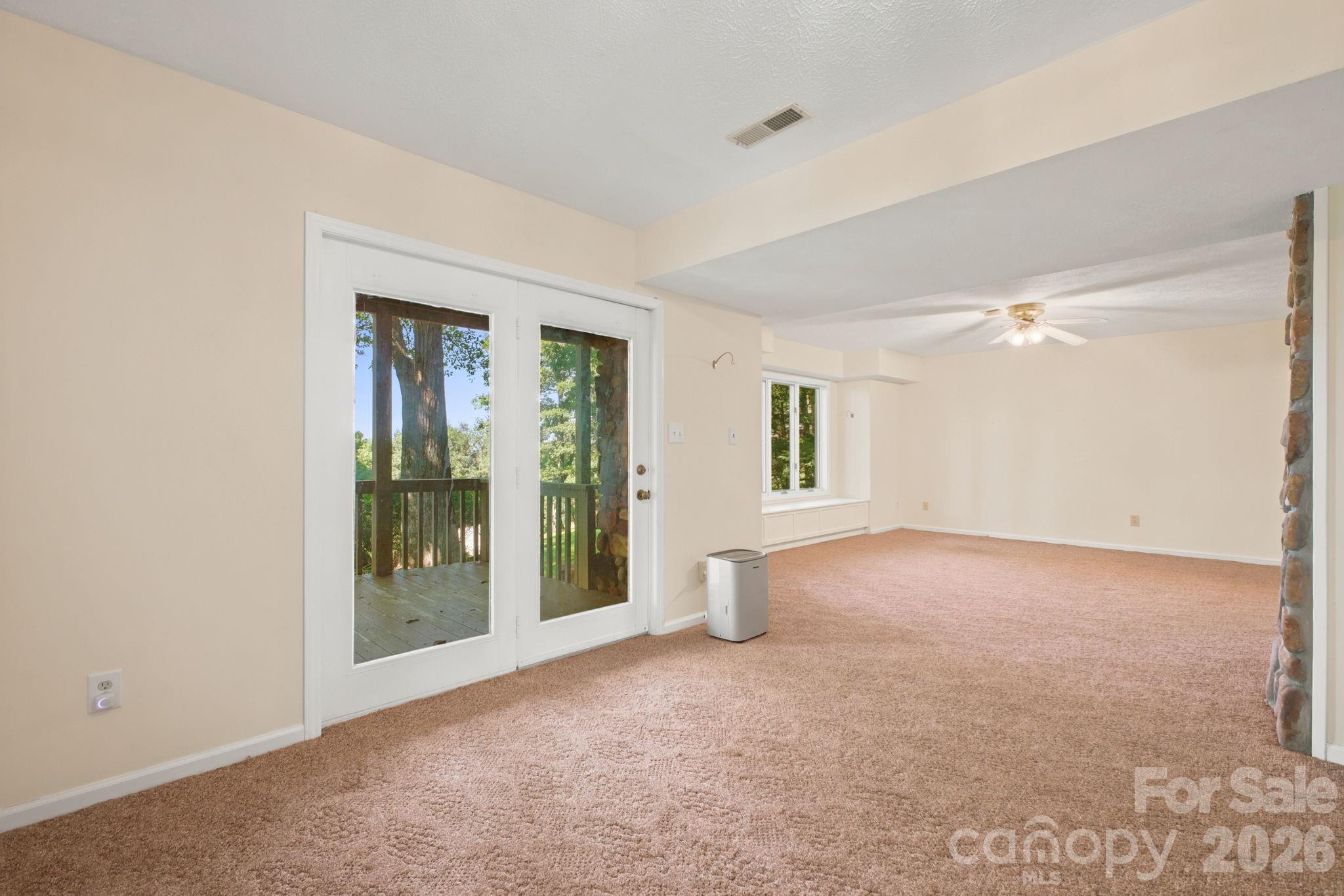 765 Oak Ridge Drive Property Photo 25