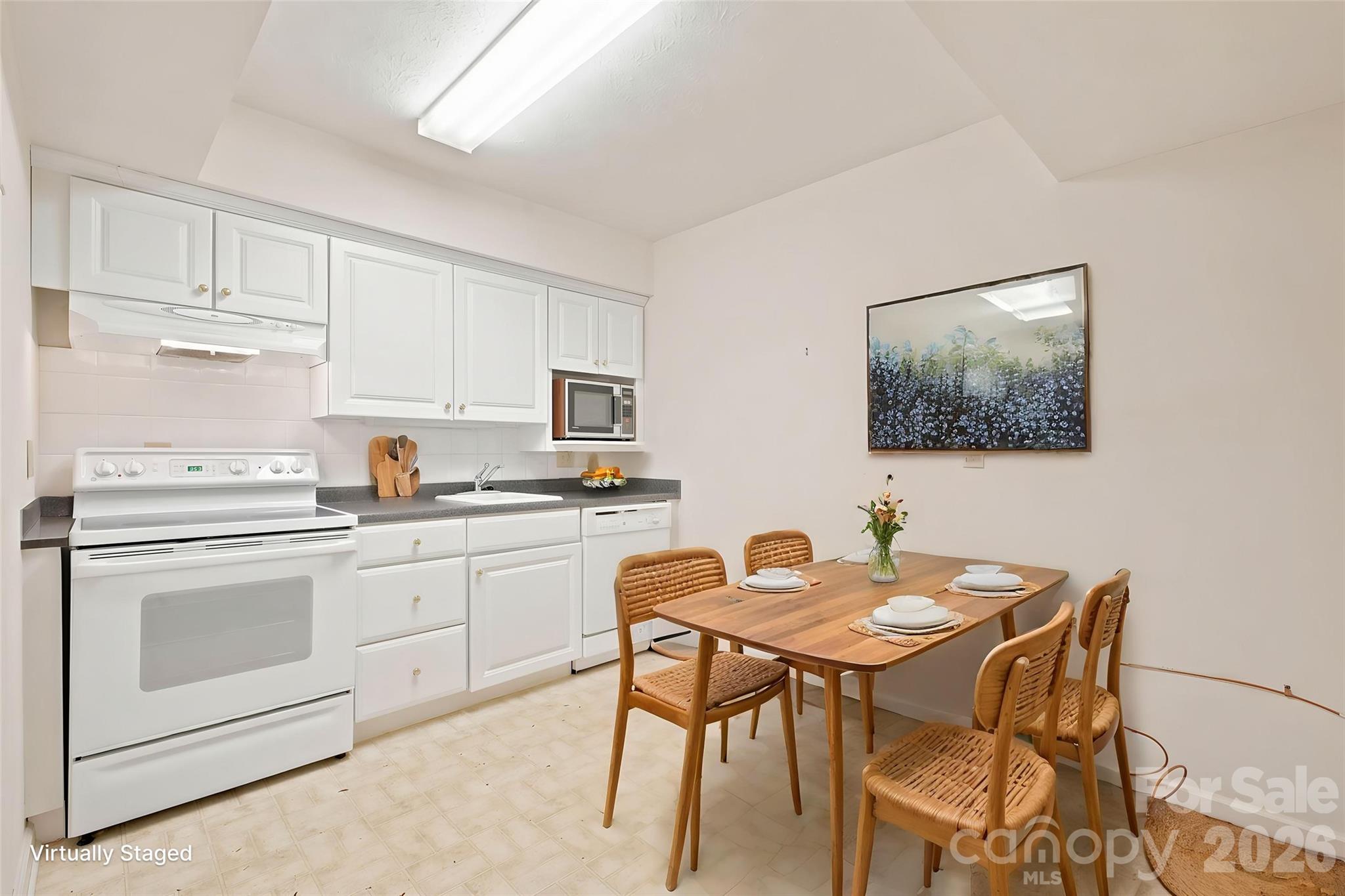 765 Oak Ridge Drive Property Photo 28