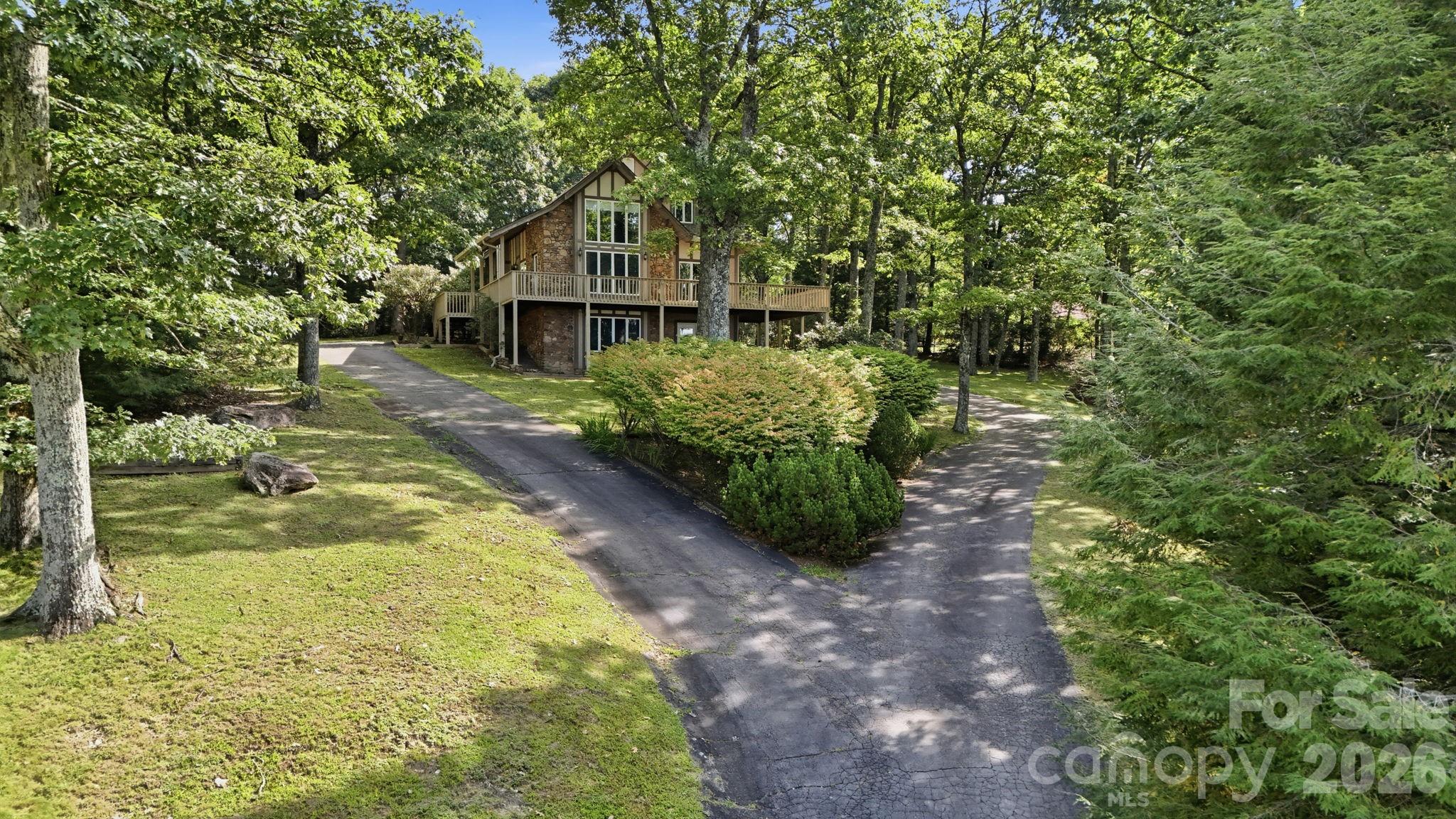765 Oak Ridge Drive Property Photo 30