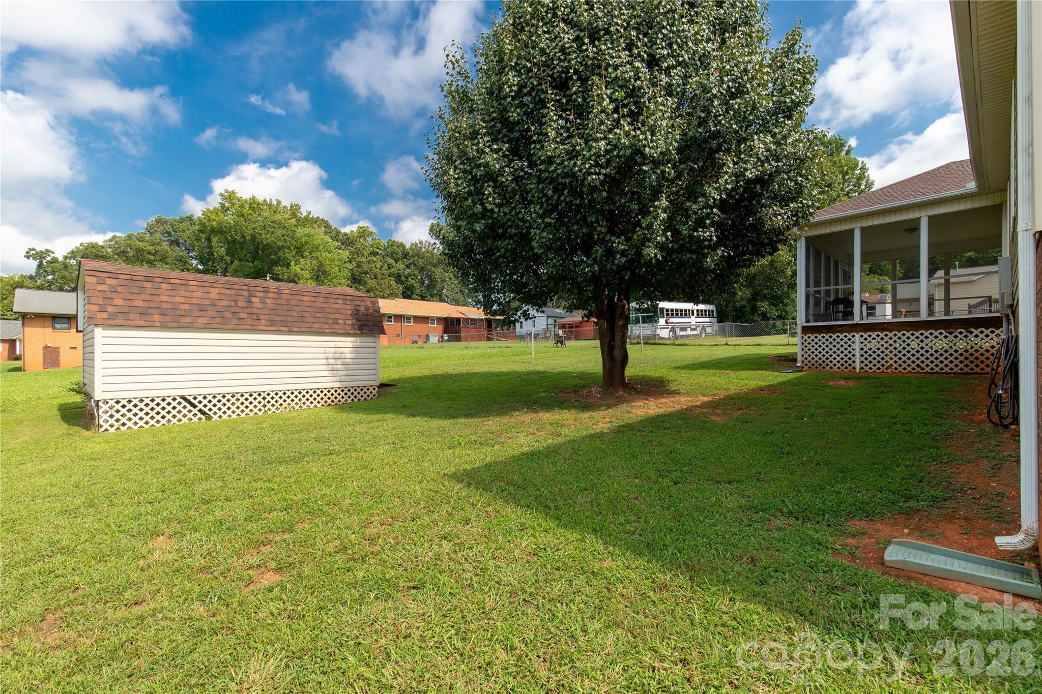 607 Helms Drive Property Photo 9