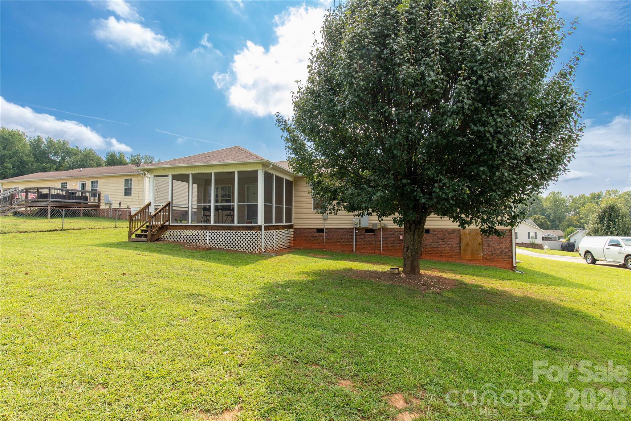 607 Helms Drive Property Photo 13