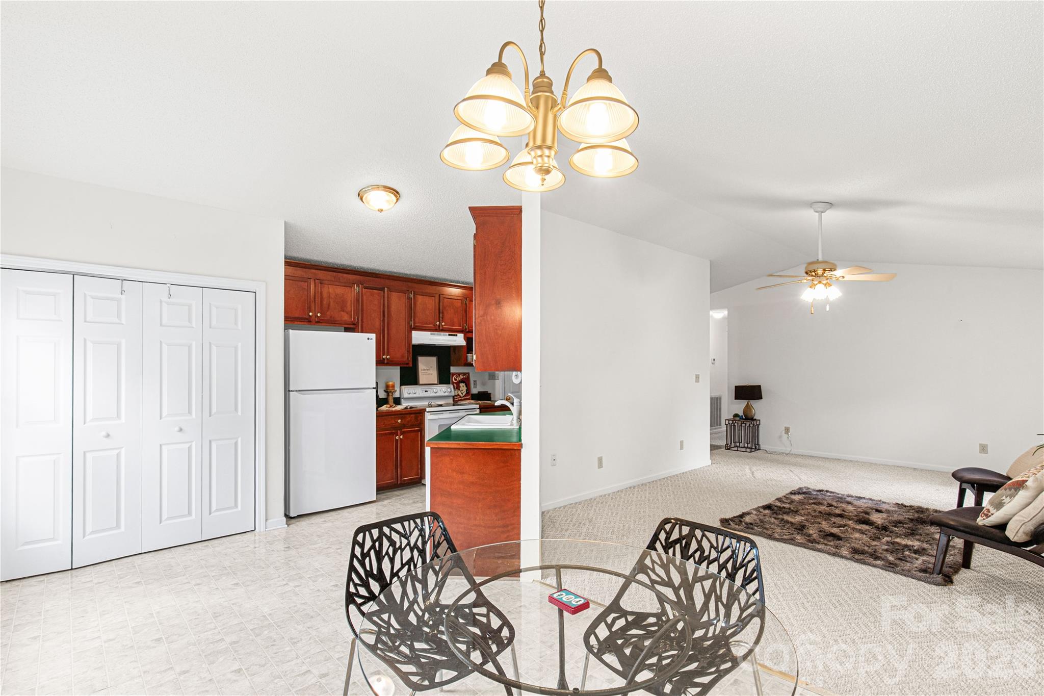 607 Helms Drive Property Photo 15