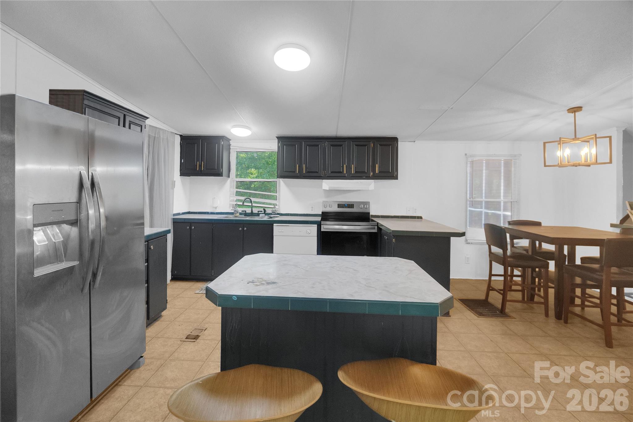 6010 Hightower Road Property Photo 12