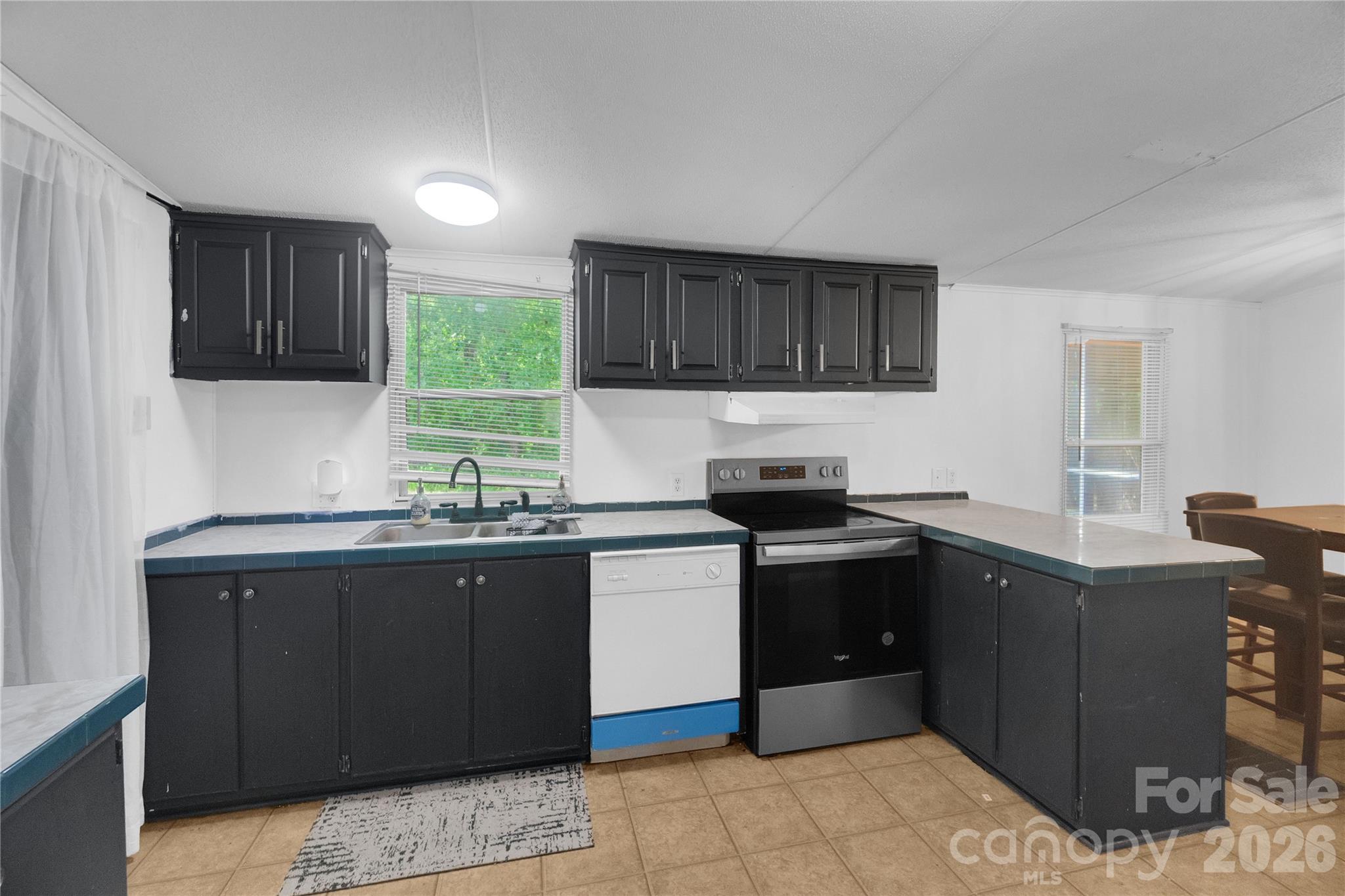 6010 Hightower Road Property Photo 16