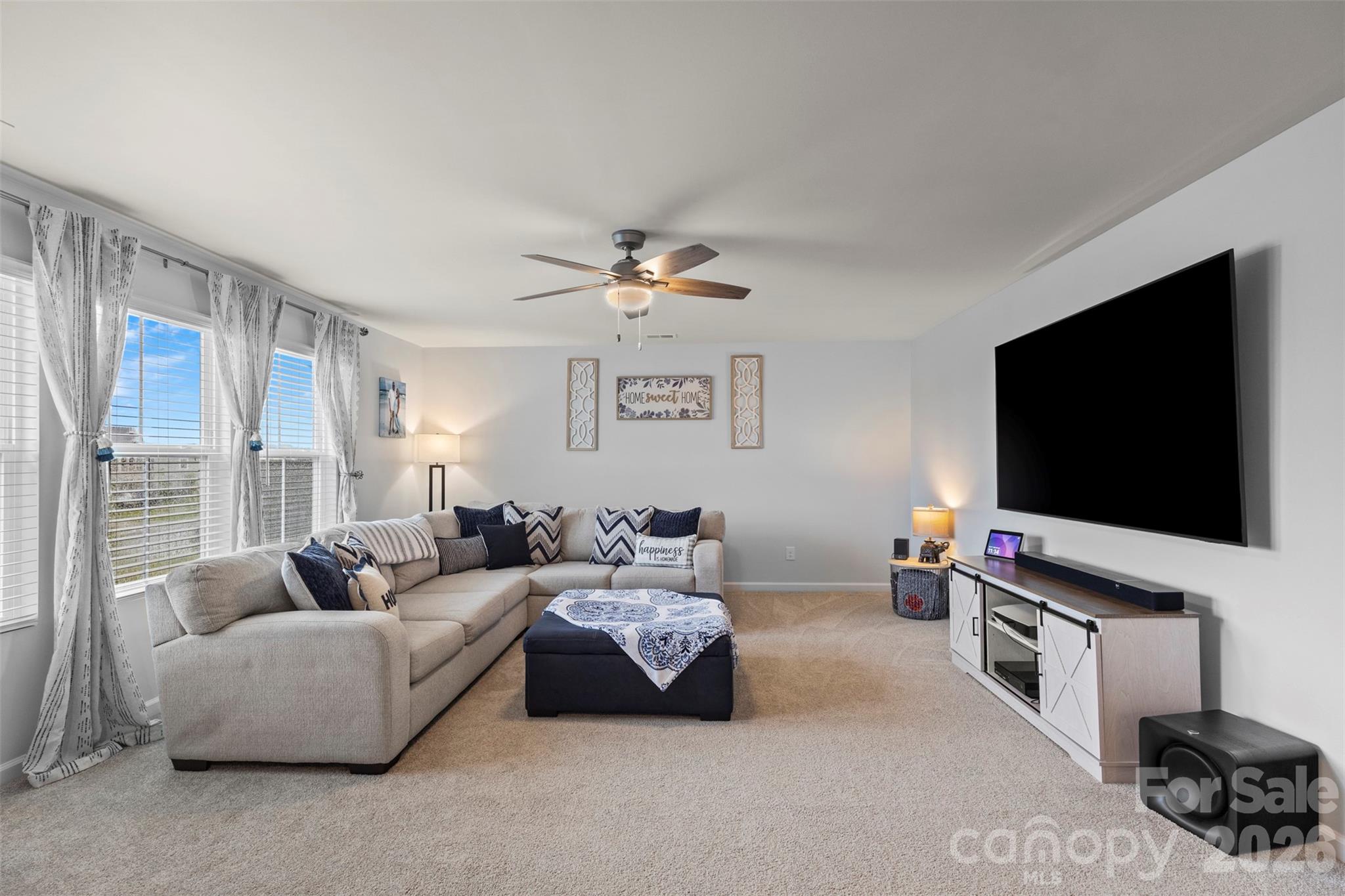 2621 Crimson Way Property Photo 26