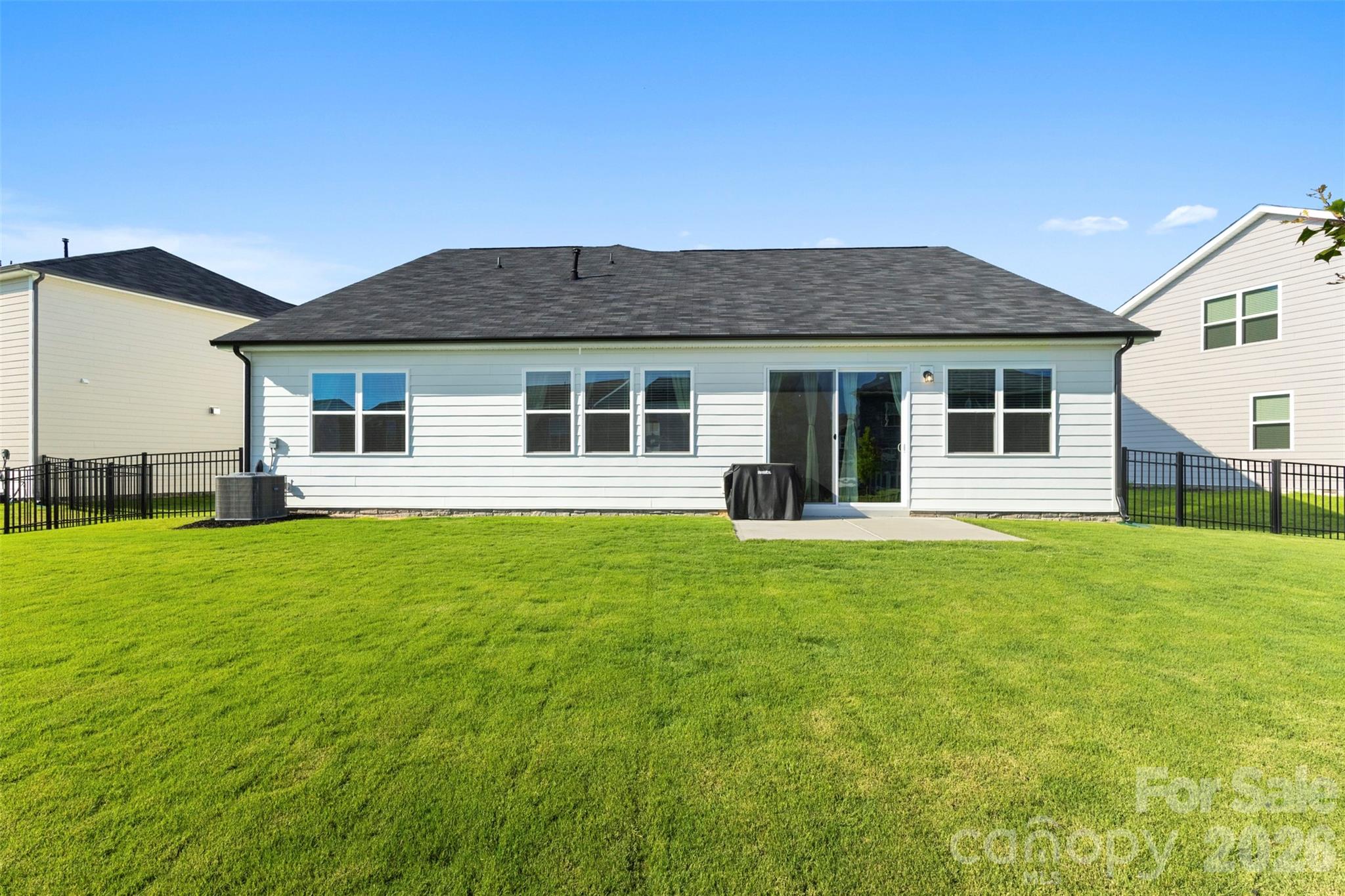 2621 Crimson Way Property Photo 37
