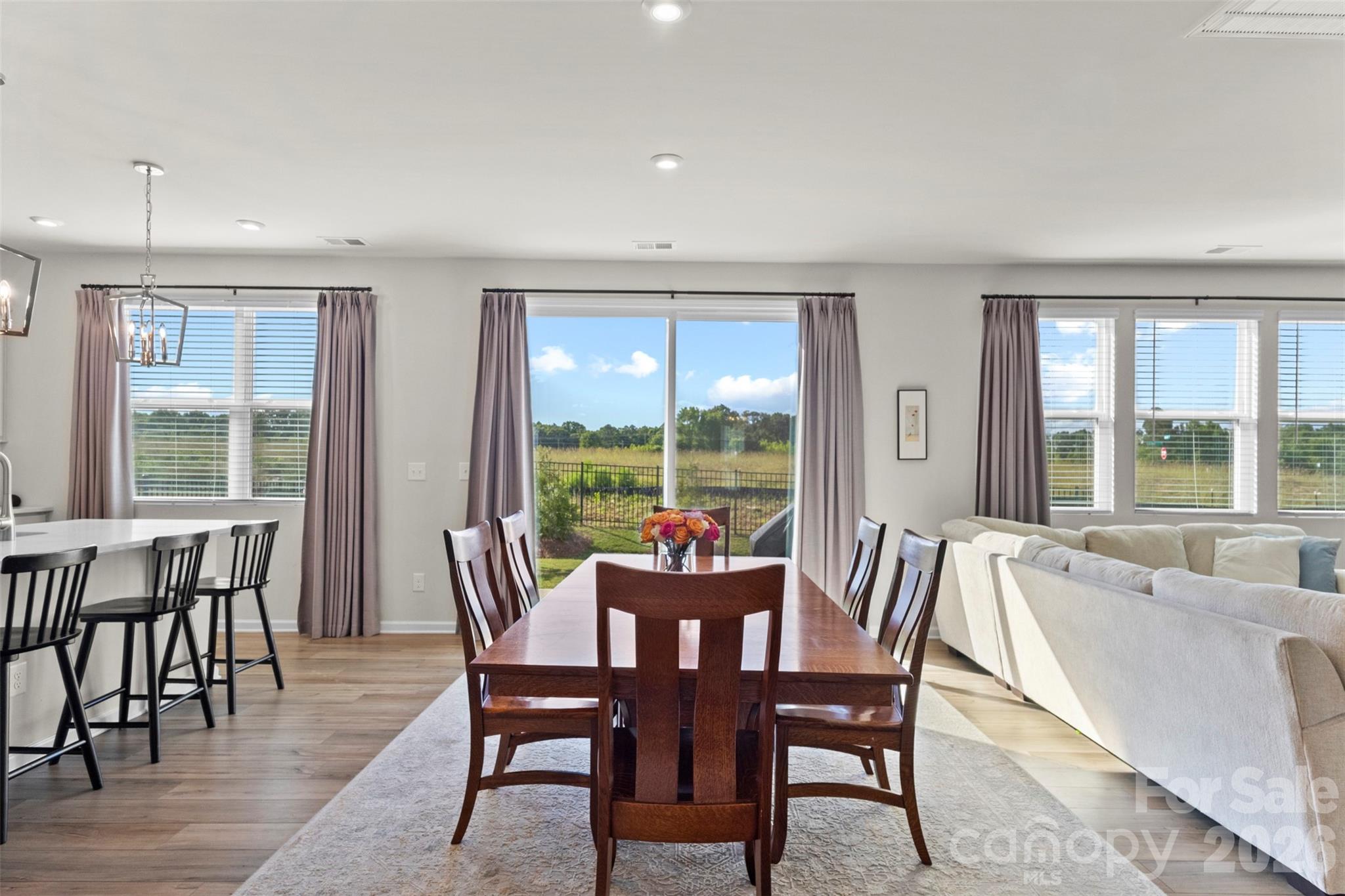 2333 Lorelei Terrace Property Photo 13