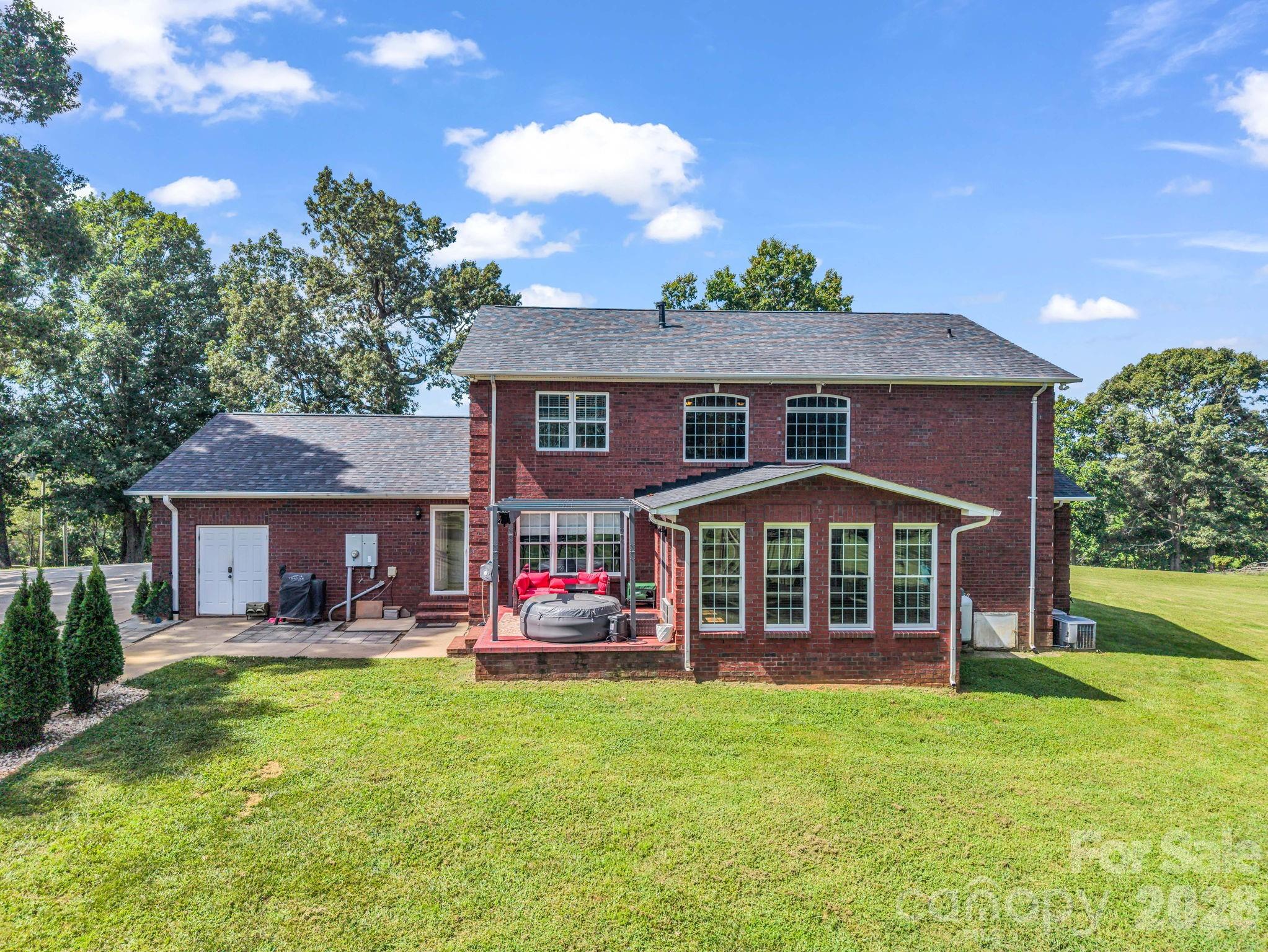 441 Whitaker Road Property Photo 9