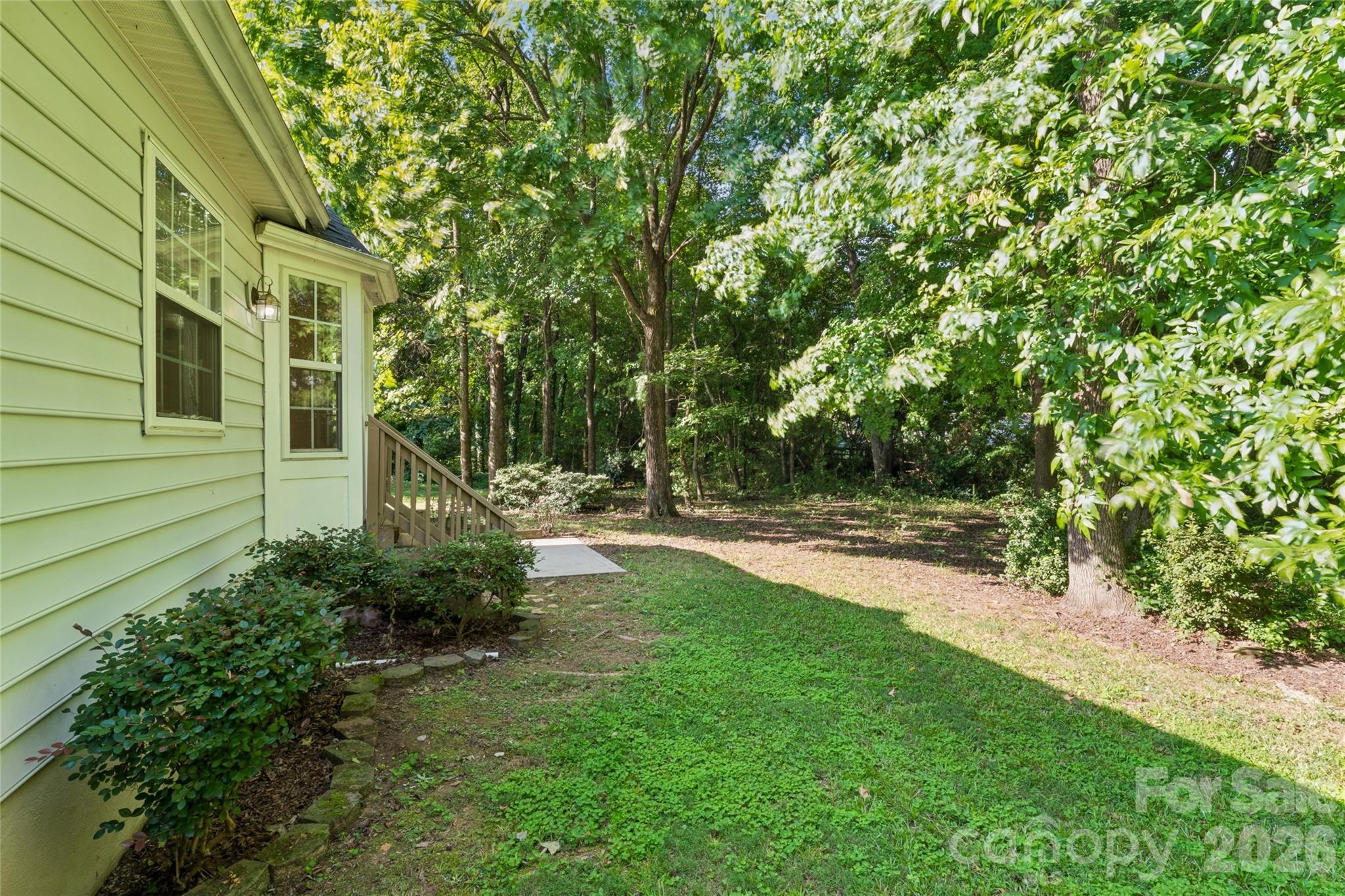 5538 Whispering Wind Lane Property Photo 8