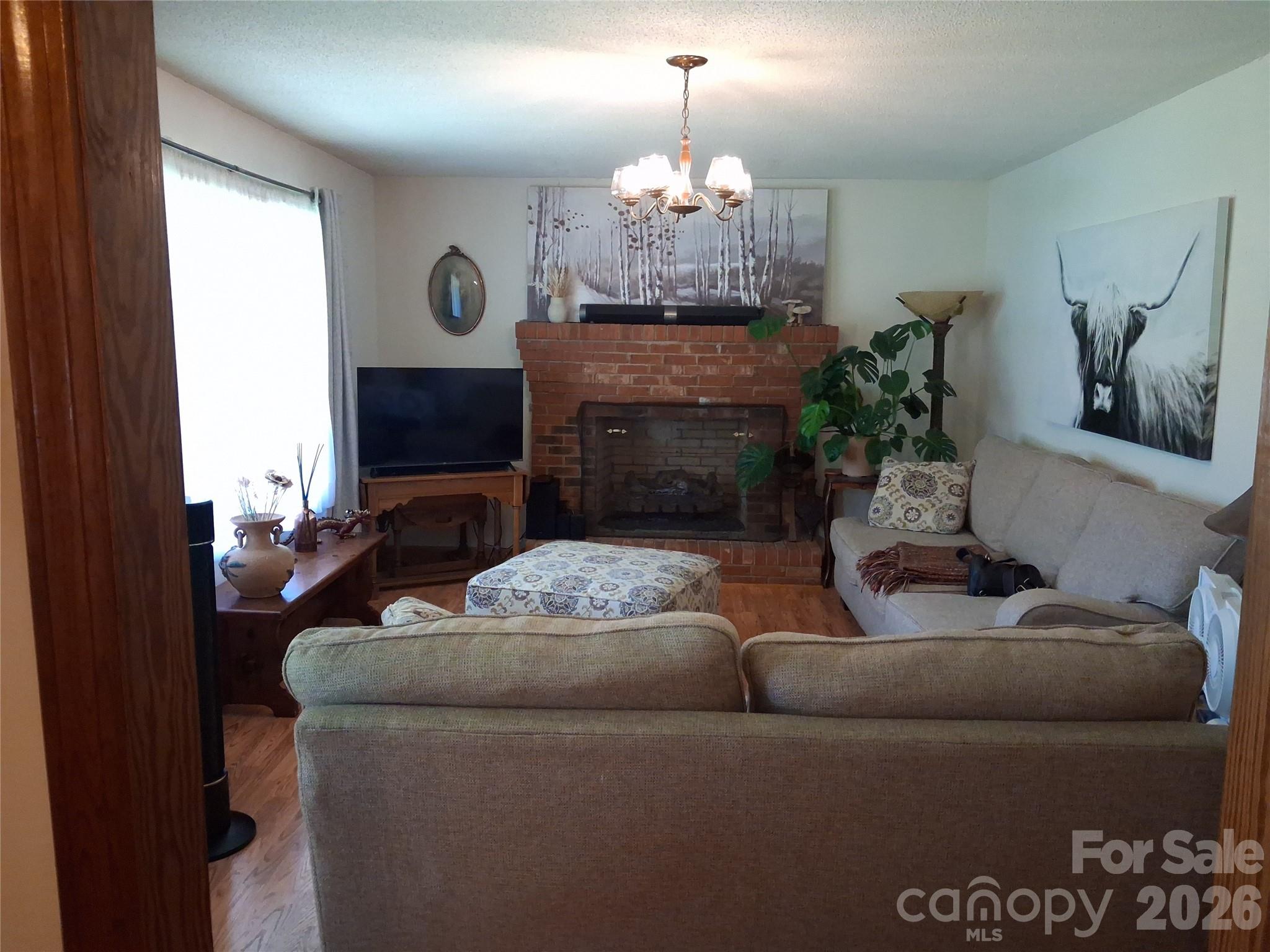 114 Ashworth Circle Property Photo 6