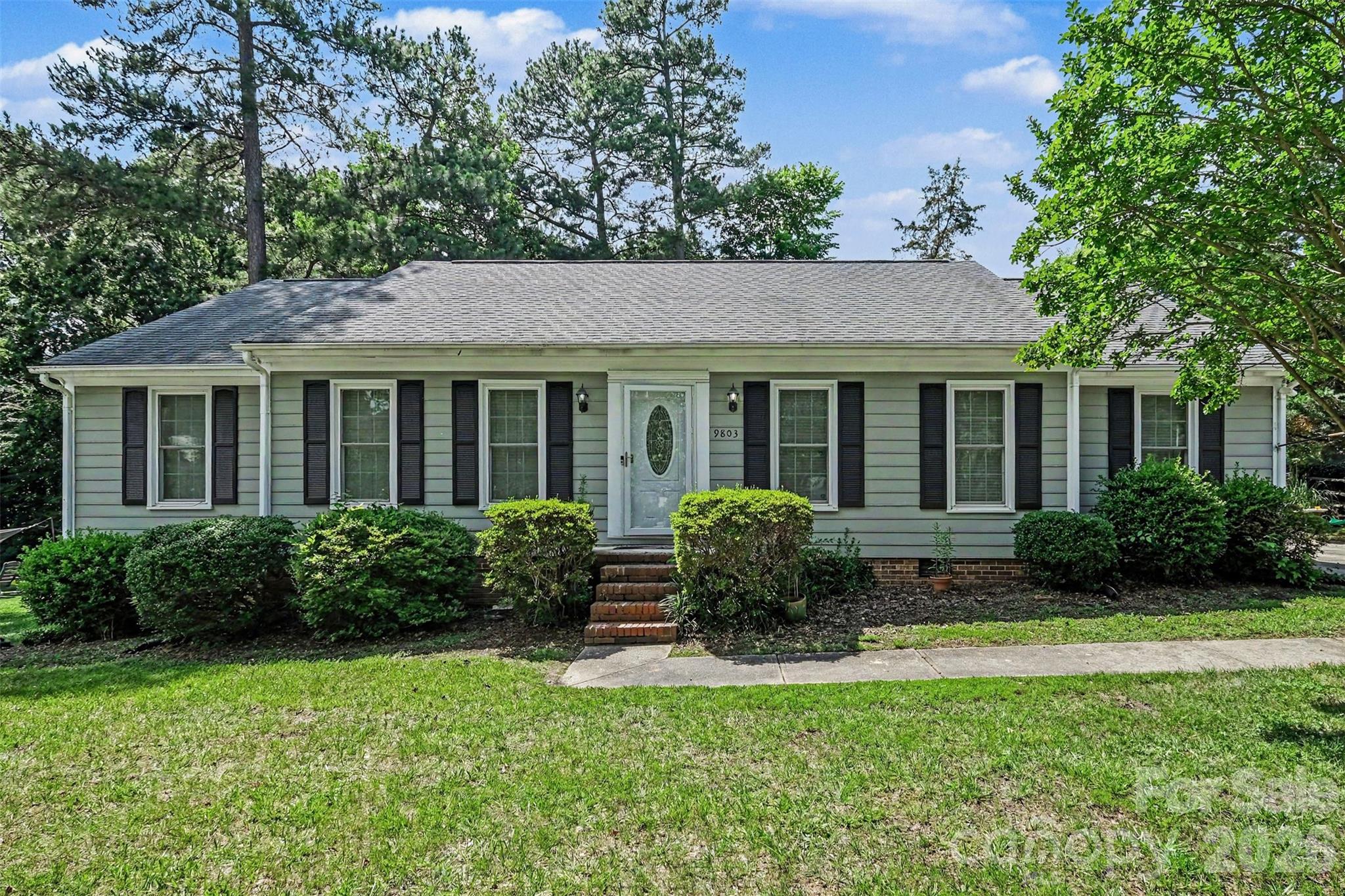 9803 Cooper Run Lane Property Photo 1