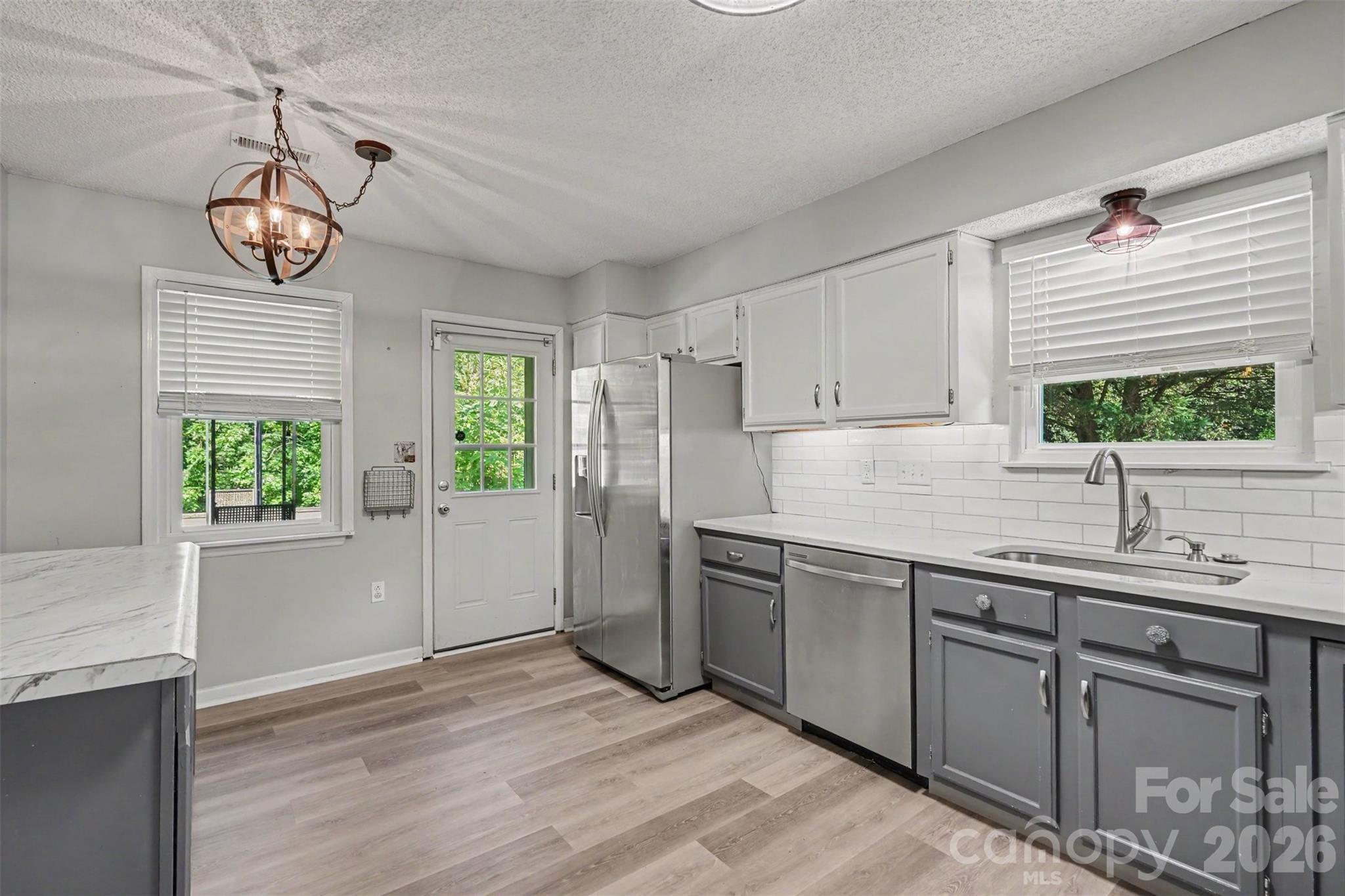 9803 Cooper Run Lane Property Photo 15