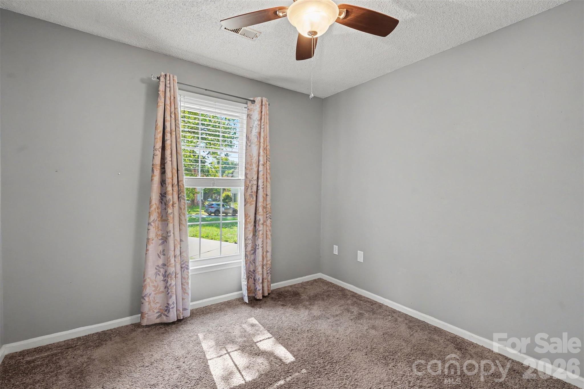 9803 Cooper Run Lane Property Photo 32