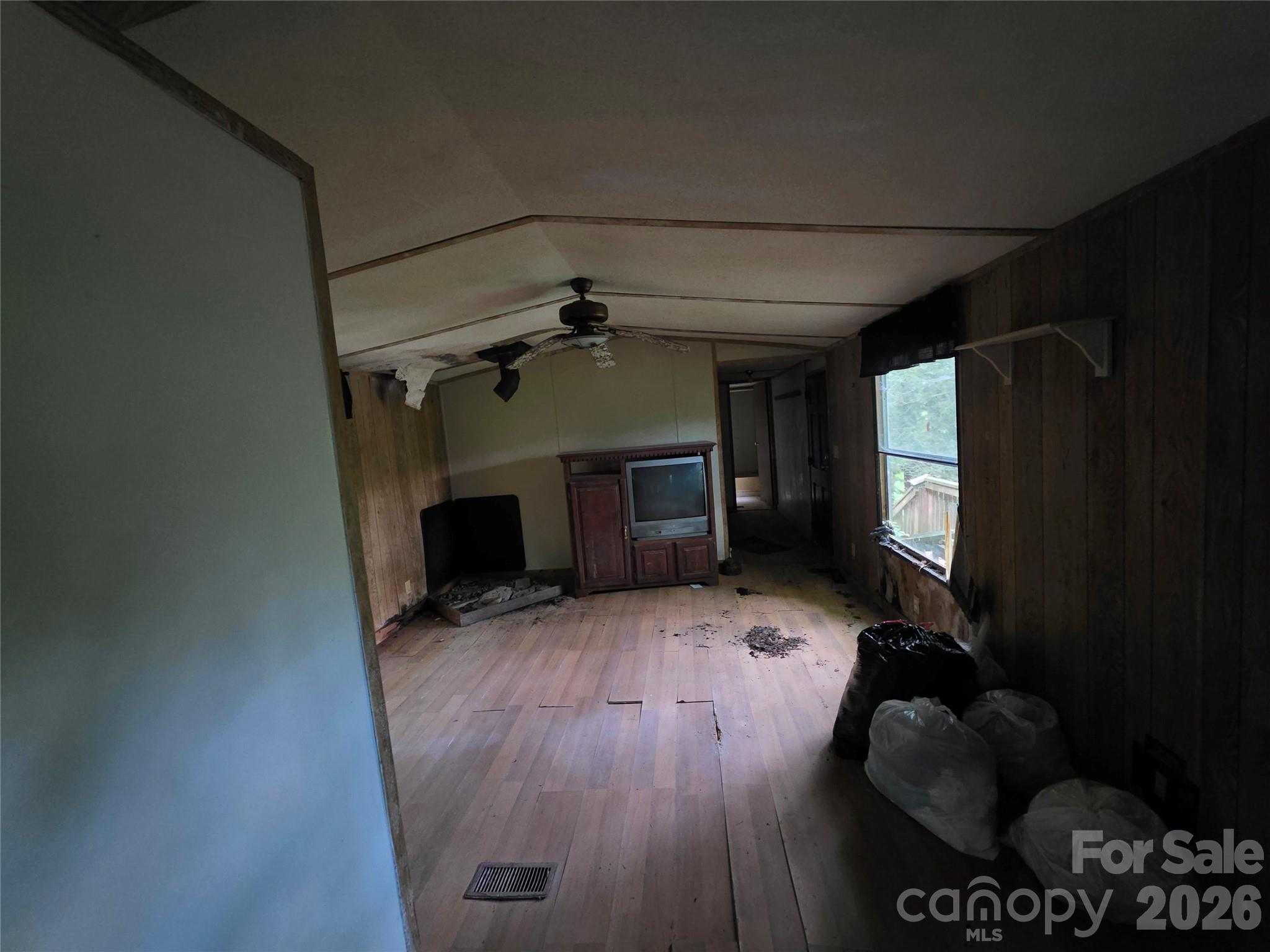 40 Gunches Dirt Road Property Photo 11