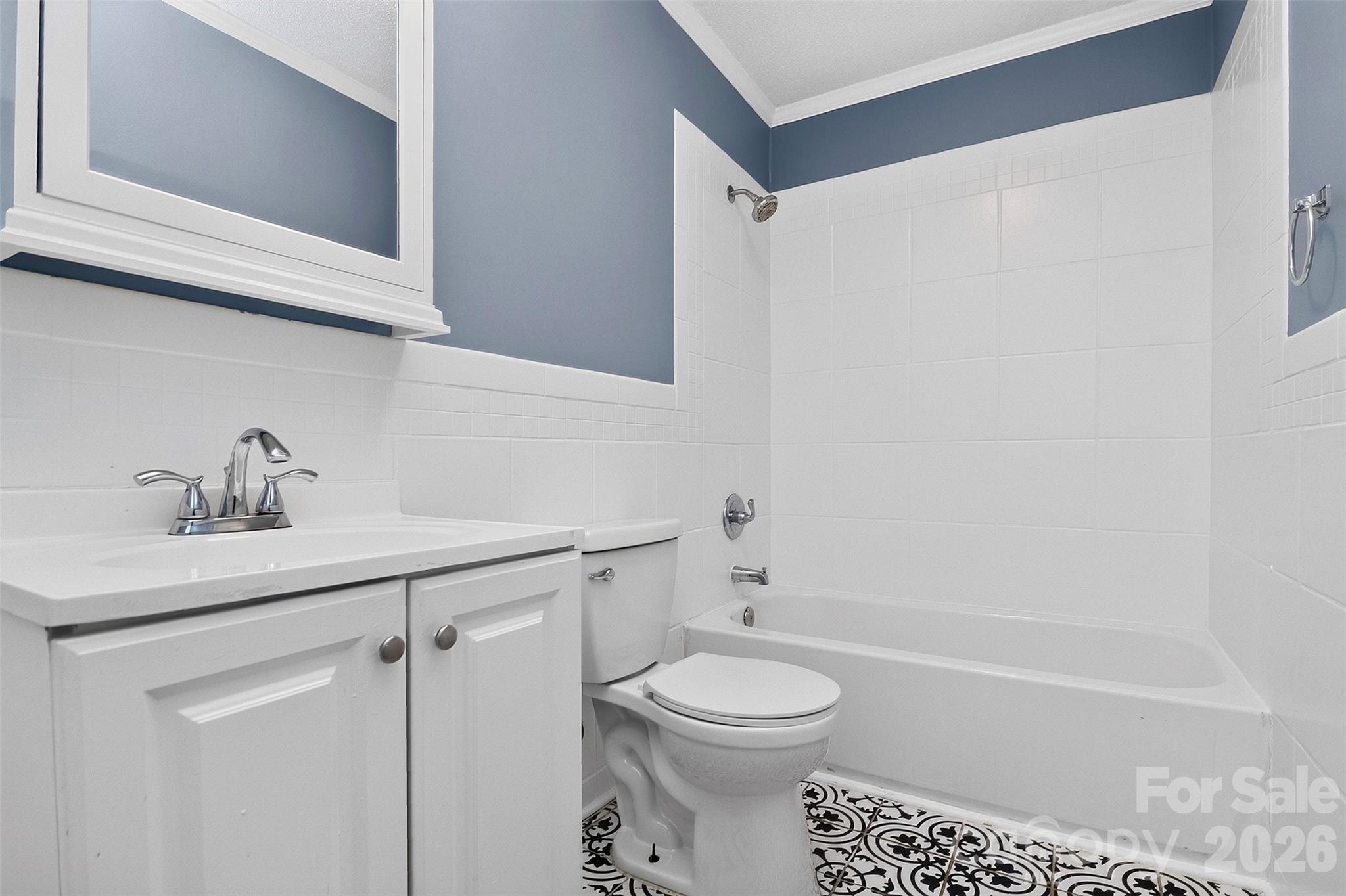 1142 Eisenhower Road Property Photo 18
