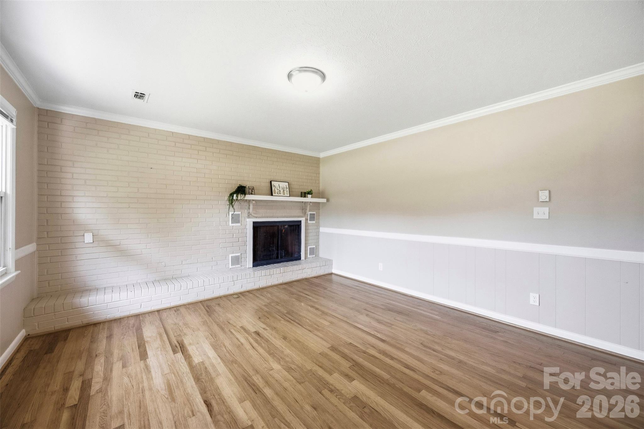 210 College Avenue Property Photo 3