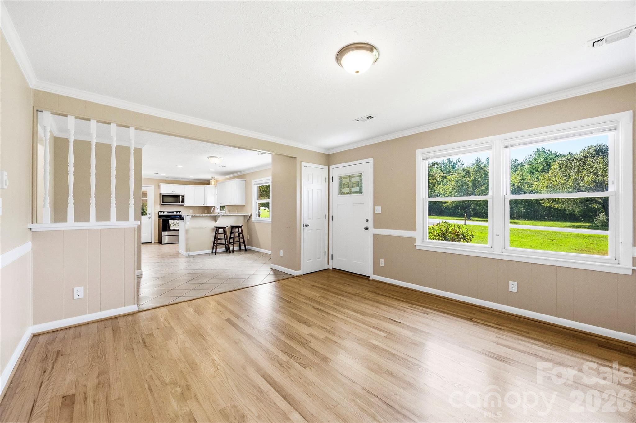 210 College Avenue Property Photo 4