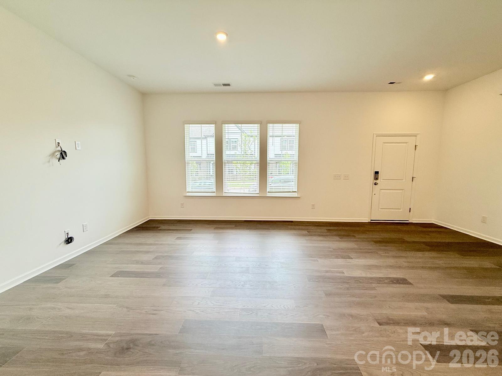 206 Silver Fleet Drive Property Photo 7