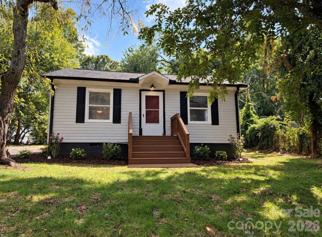 609 Durham Avenue Property Photo 25