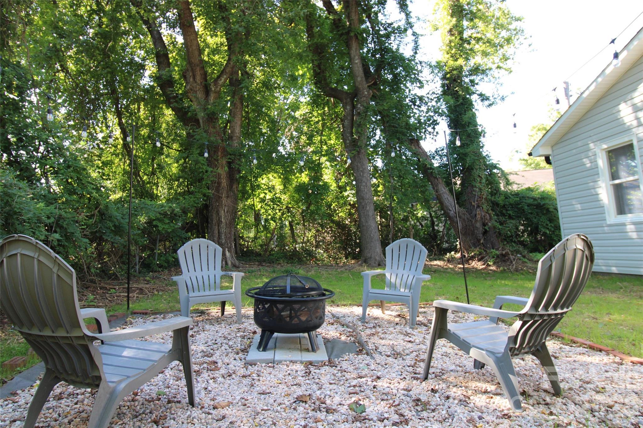 609 Durham Avenue Property Photo 26