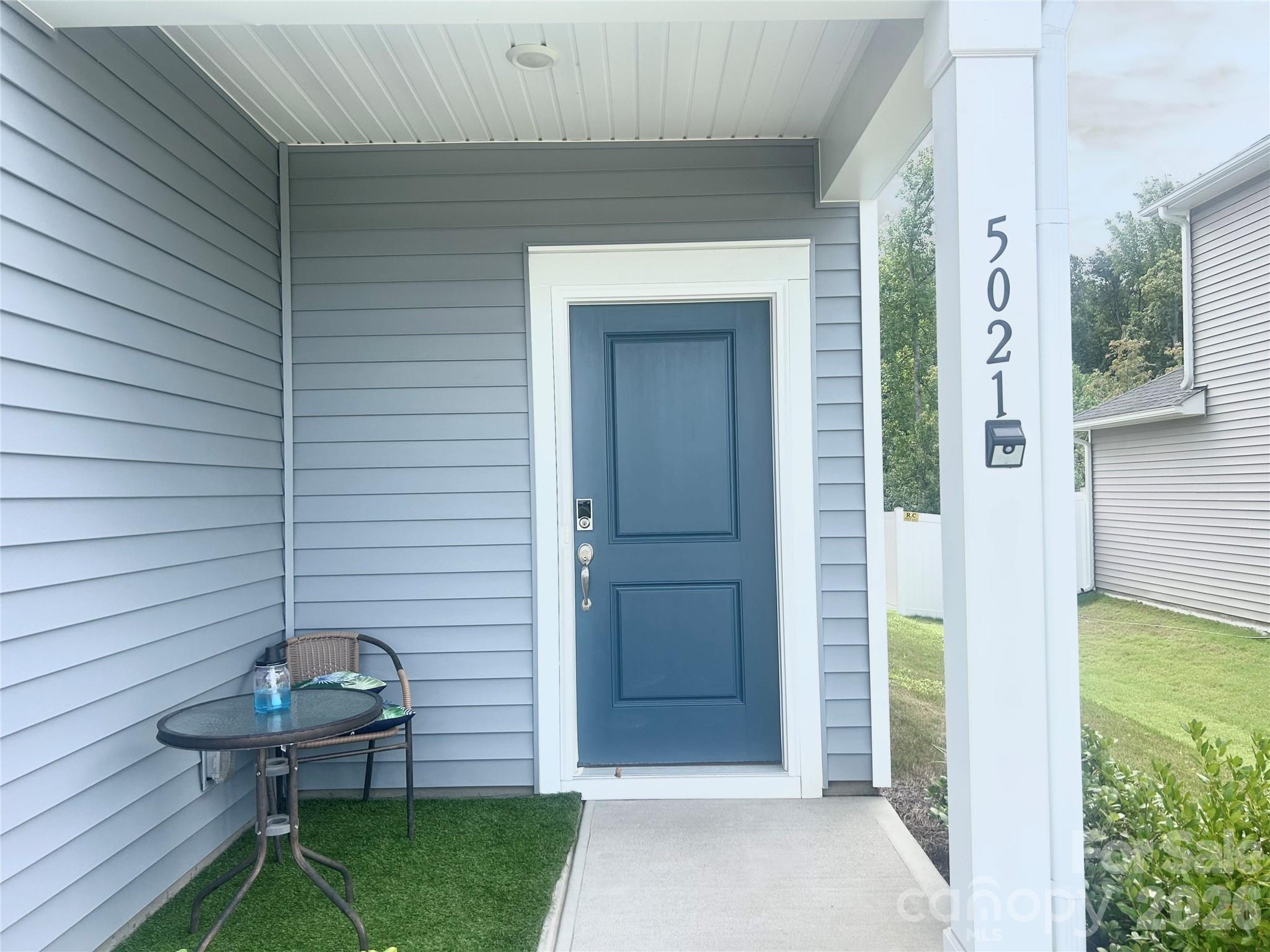 5021 Poplin Valley Property Photo 4