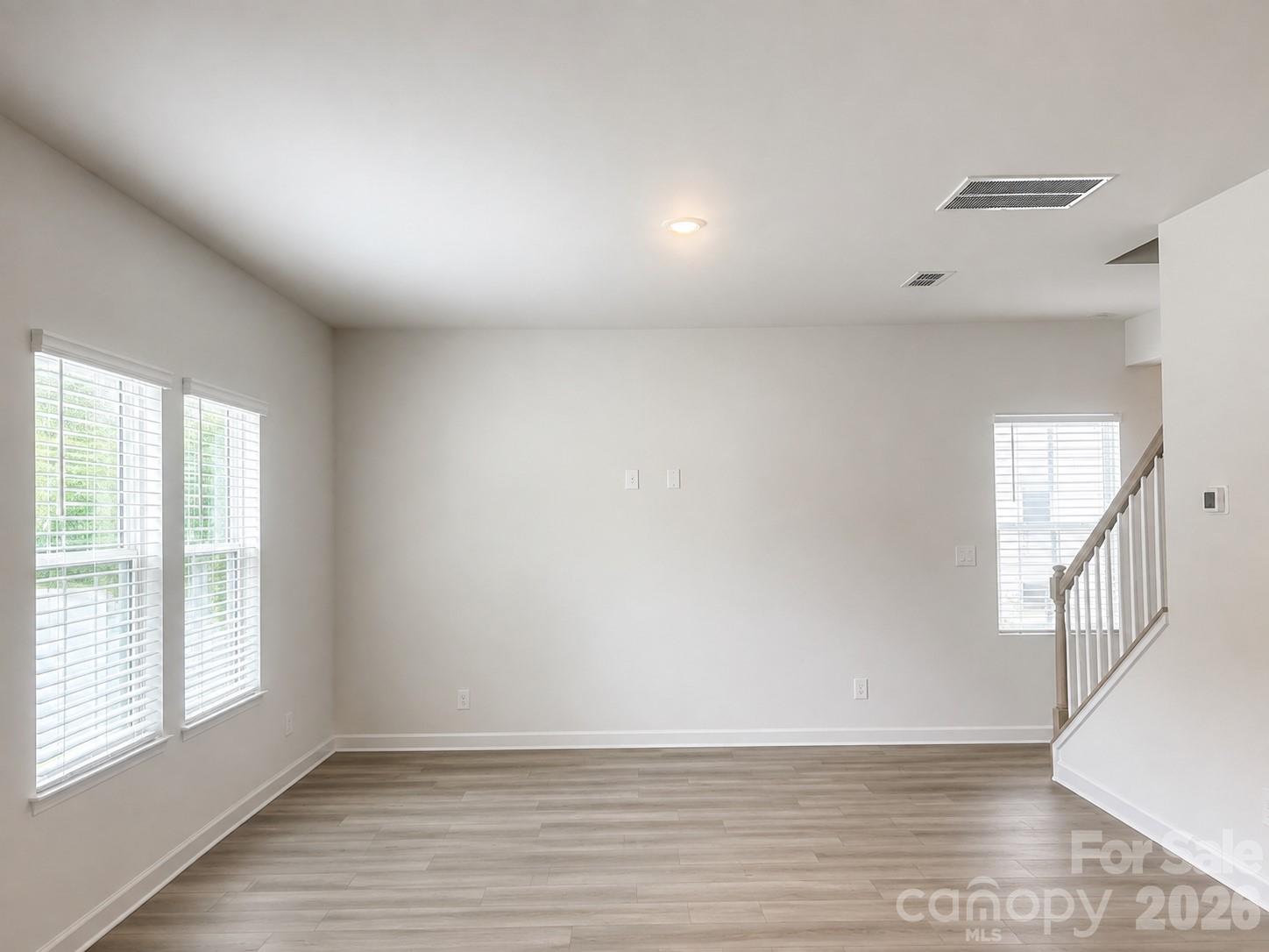 5021 Poplin Valley Property Photo 10