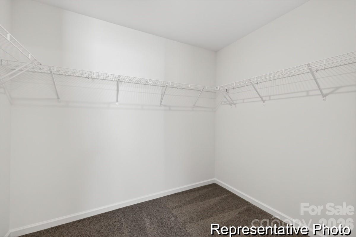 136 Deercroft Lane 166p Property Photo 20