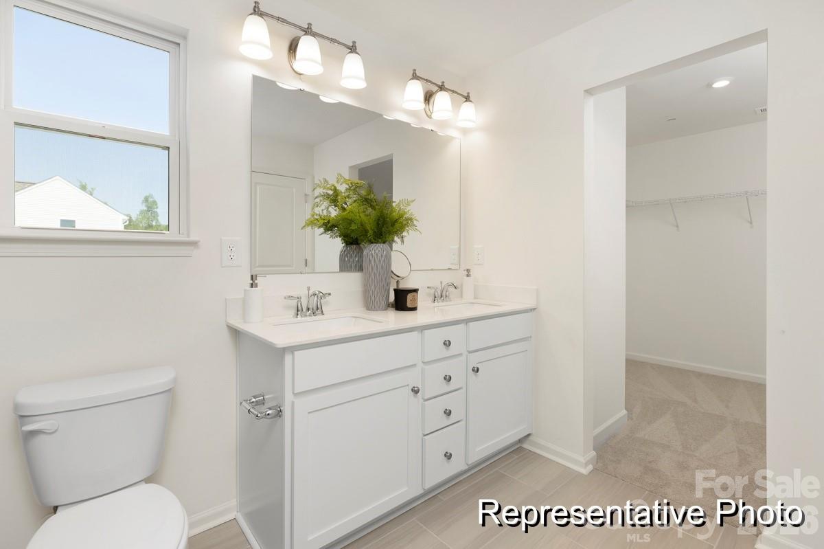 142 Deercroft Lane 169p Property Photo 19