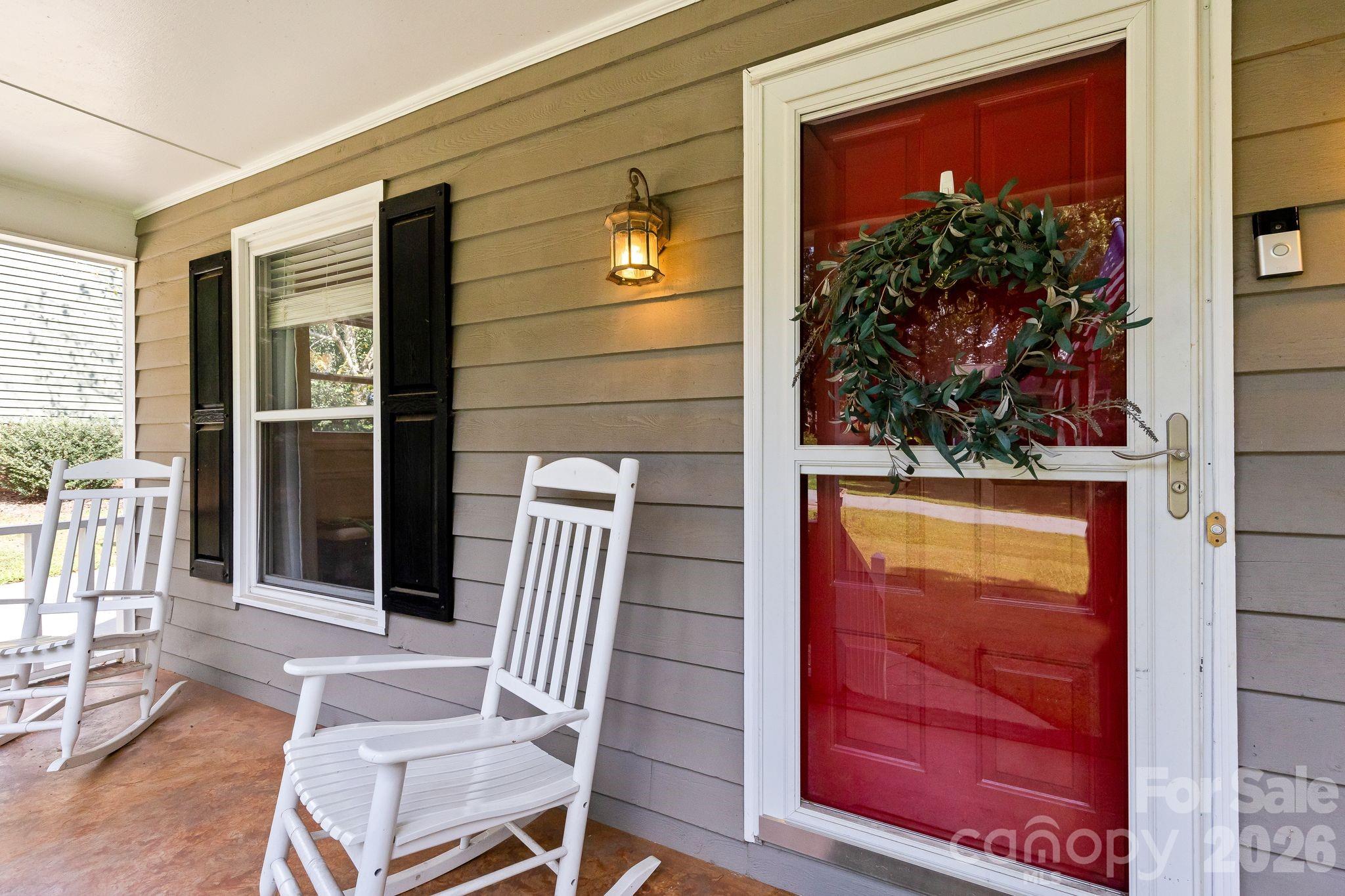 517 Forest Lane Property Photo 2
