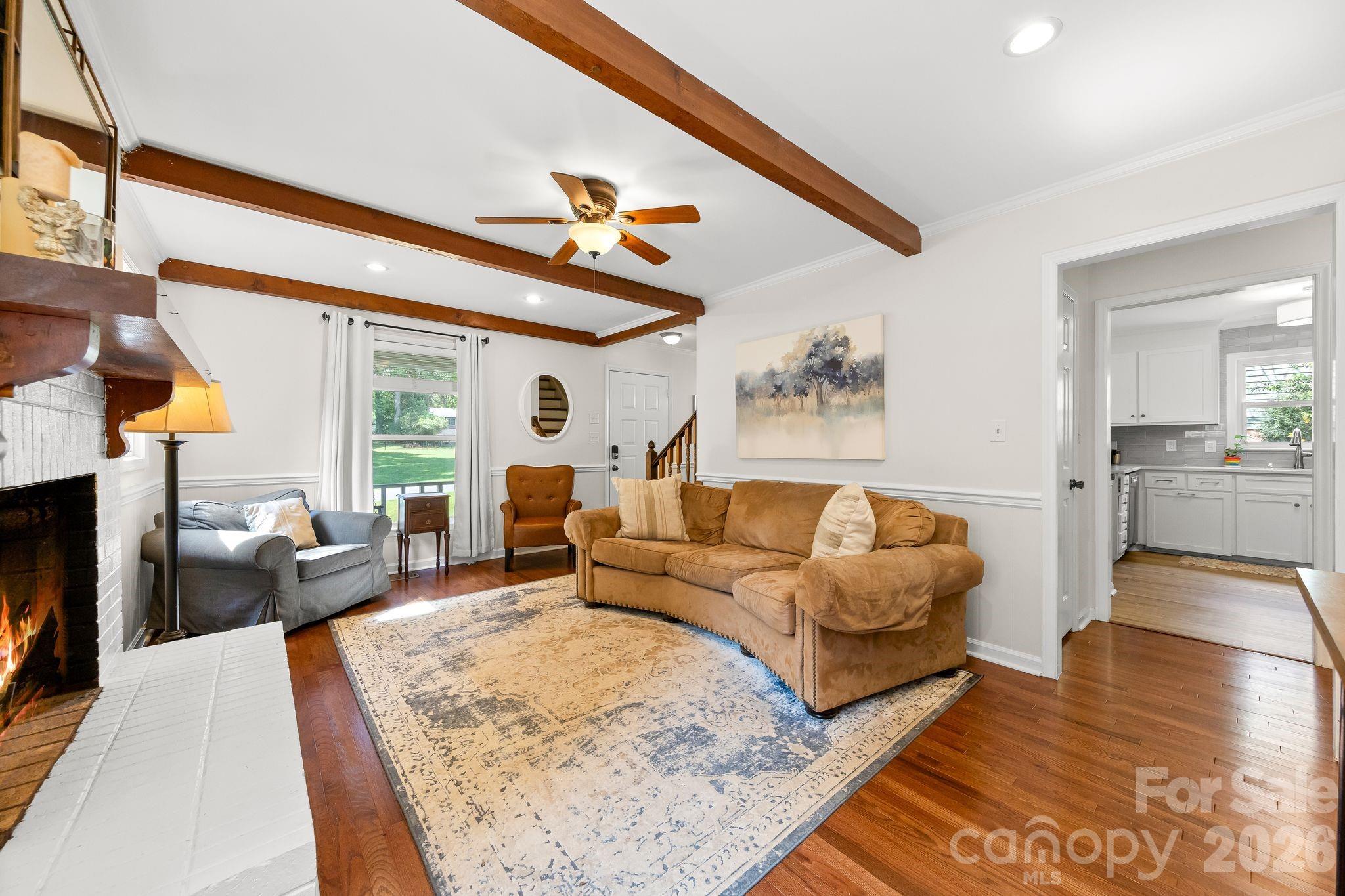 517 Forest Lane Property Photo 7