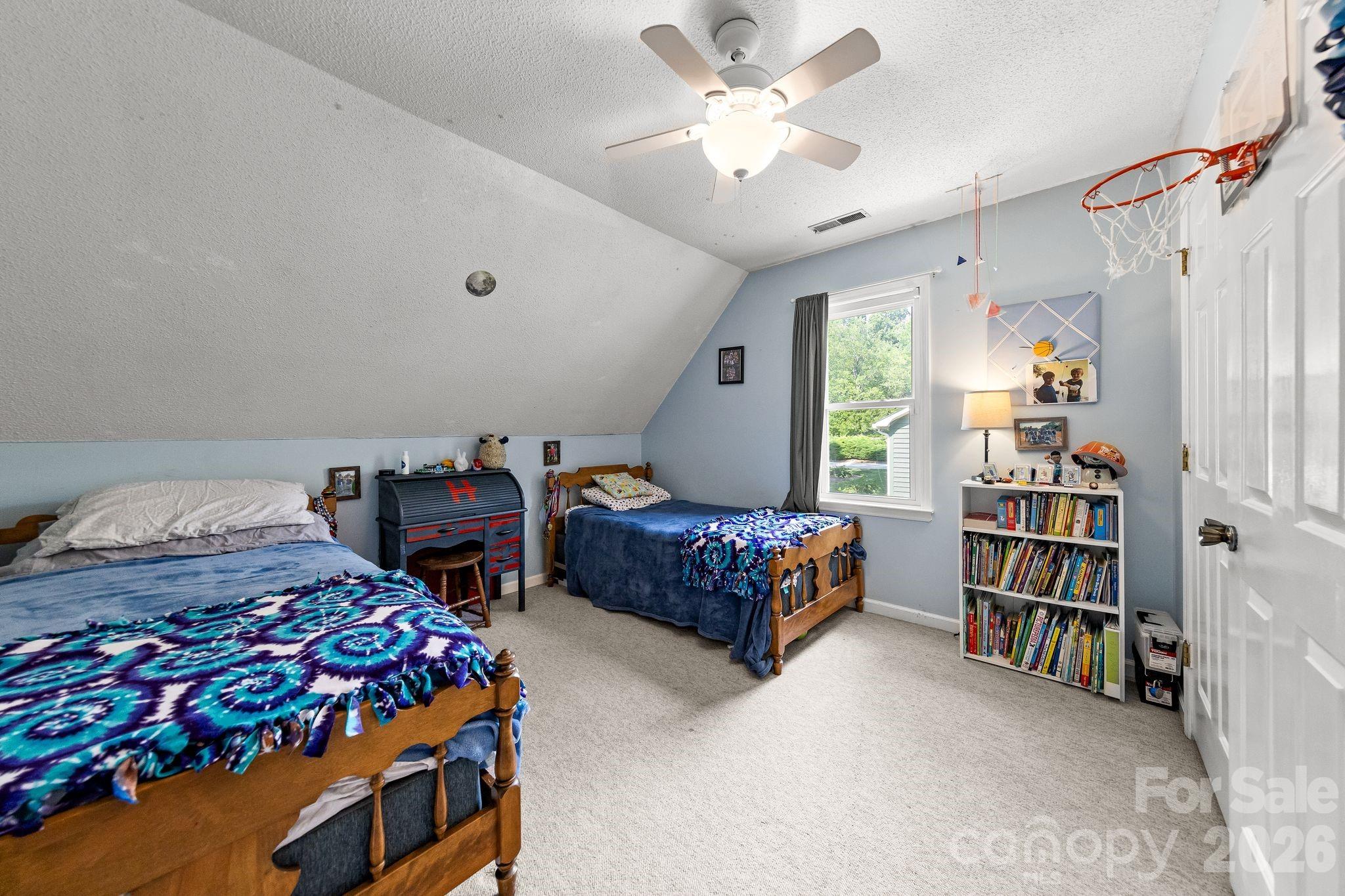 517 Forest Lane Property Photo 10