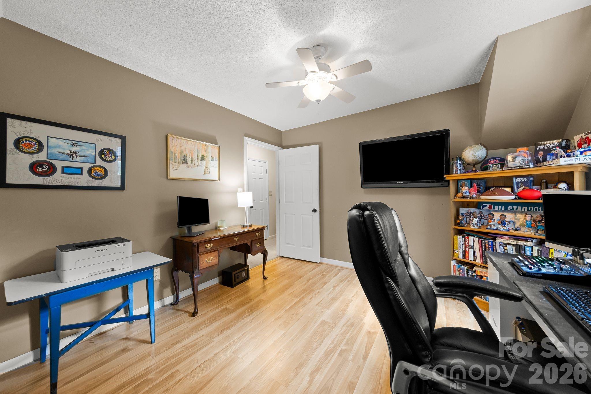 517 Forest Lane Property Photo 12
