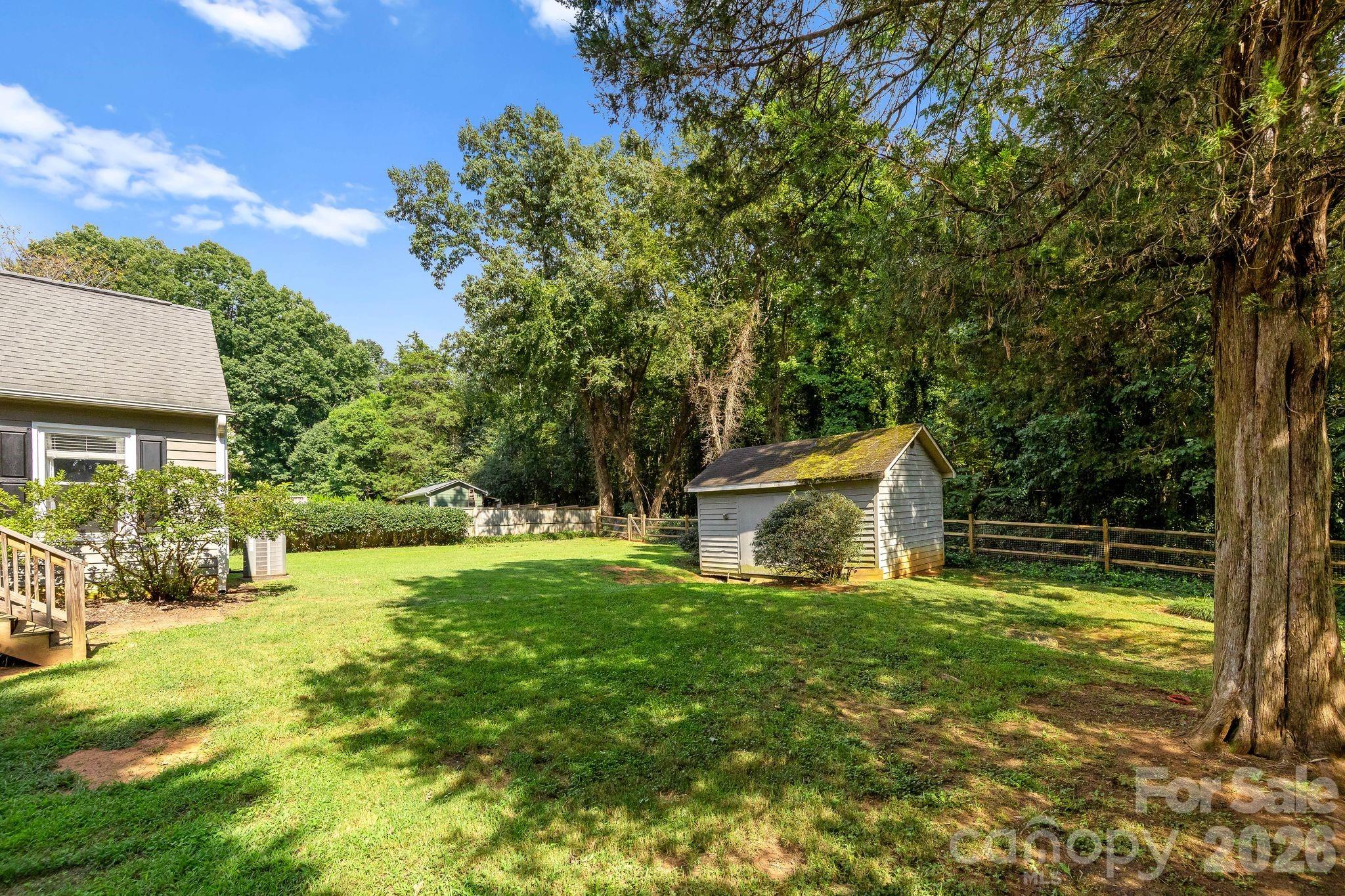 517 Forest Lane Property Photo 14
