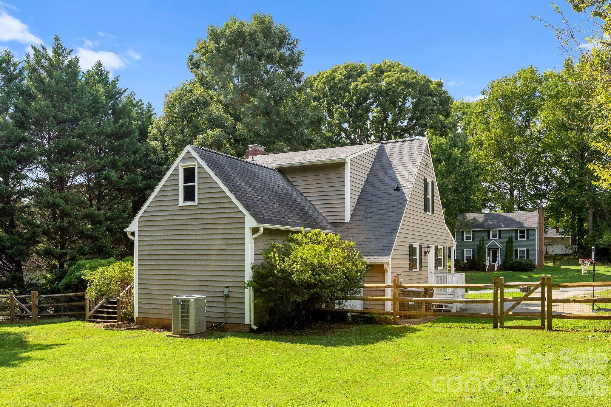 517 Forest Lane Property Photo 15