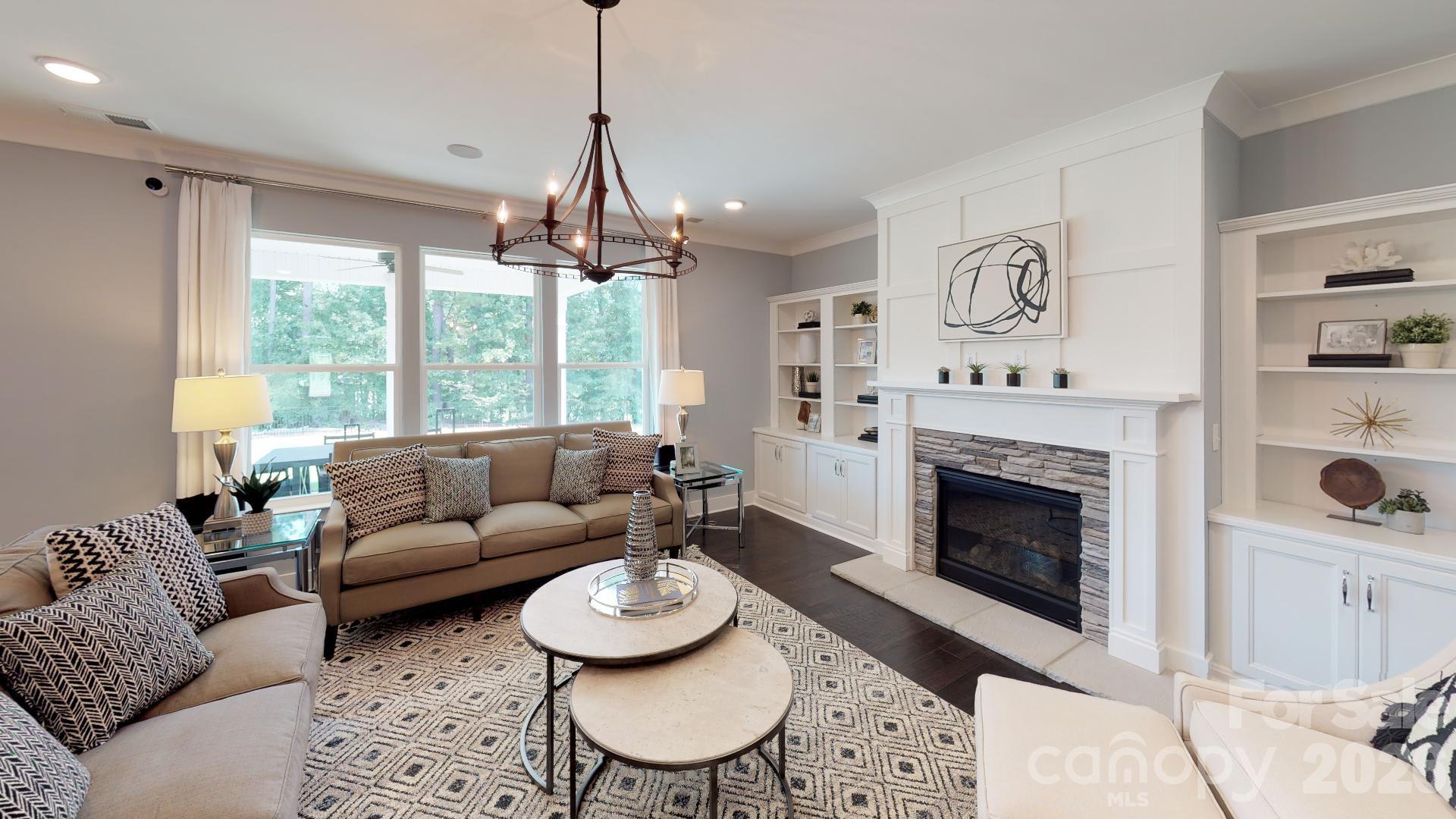 1826 Lake Vista Drive 2 Property Photo 2