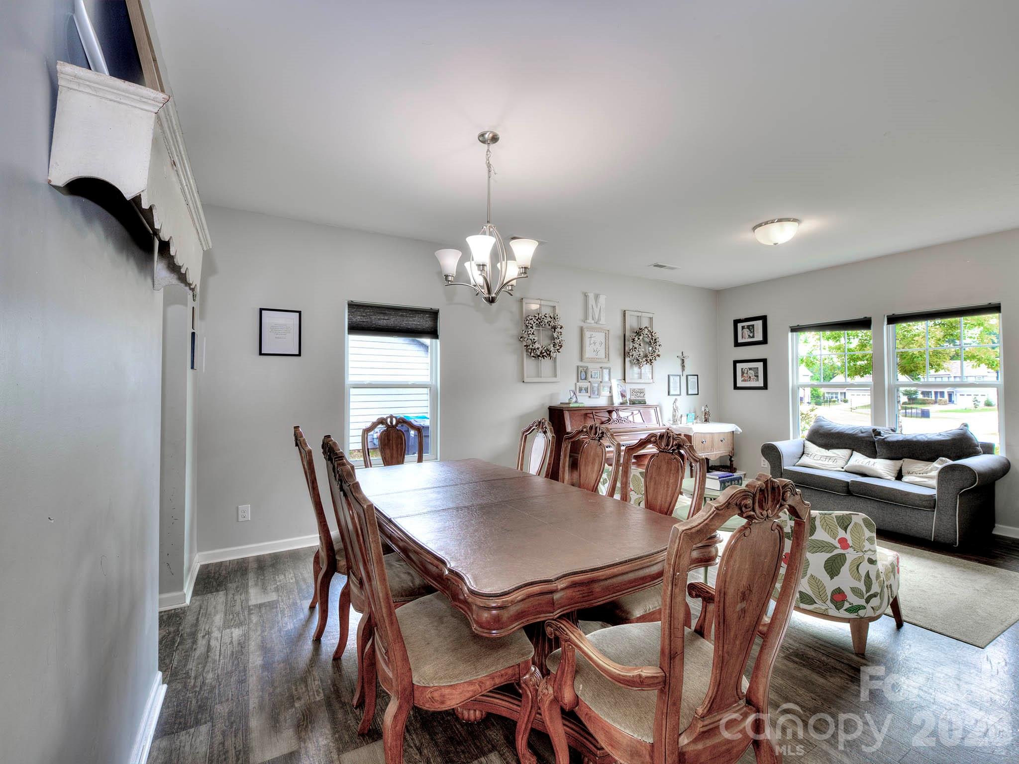 4125 Bent Green Lane Property Photo 6