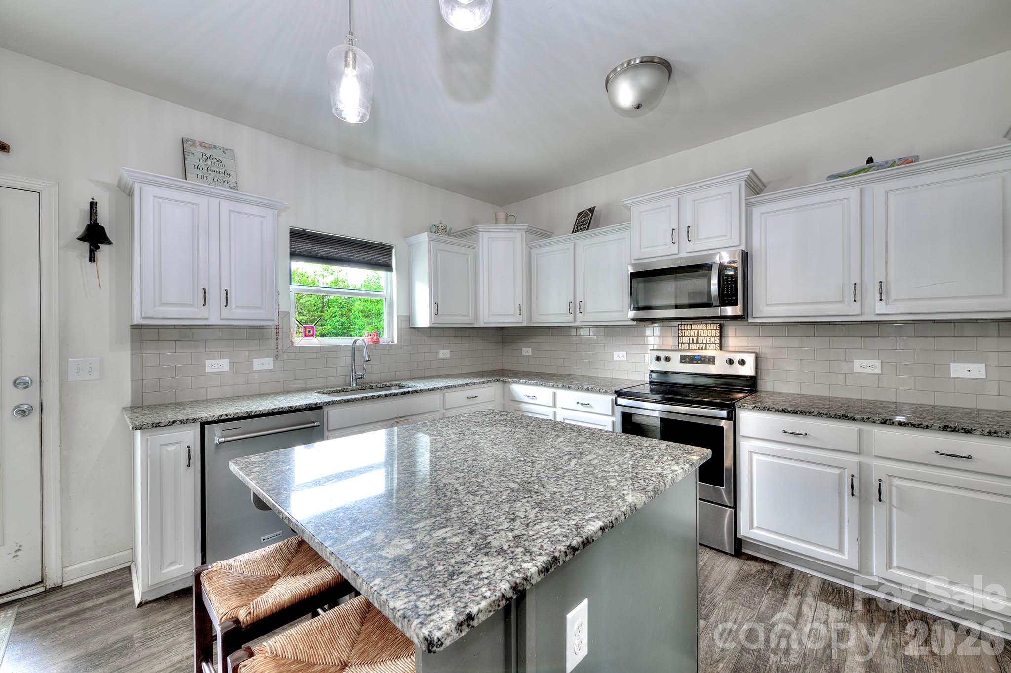 4125 Bent Green Lane Property Photo 9