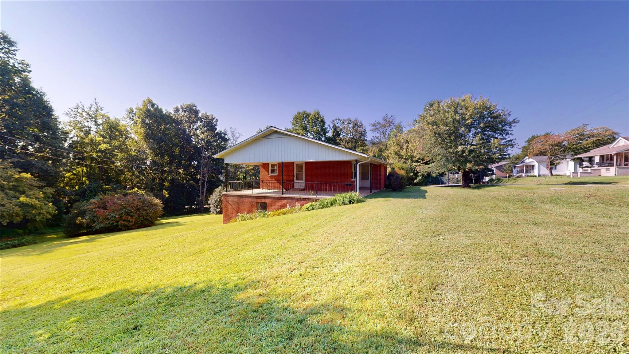 136 Marion Street Property Photo 7