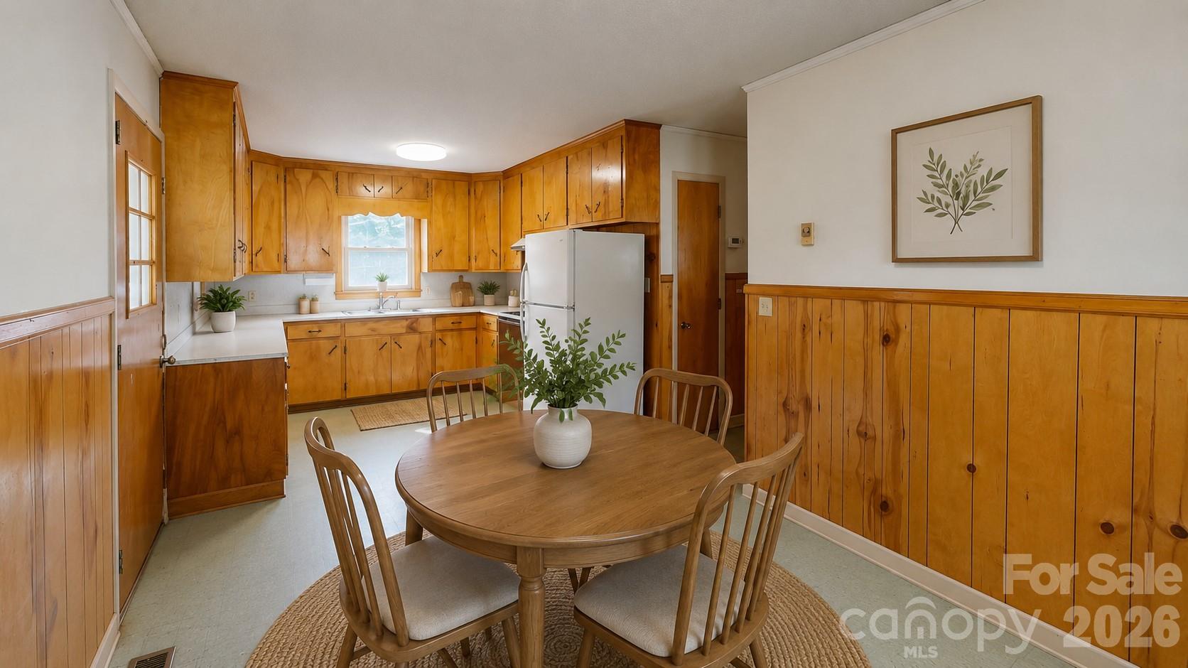 136 Marion Street Property Photo 11