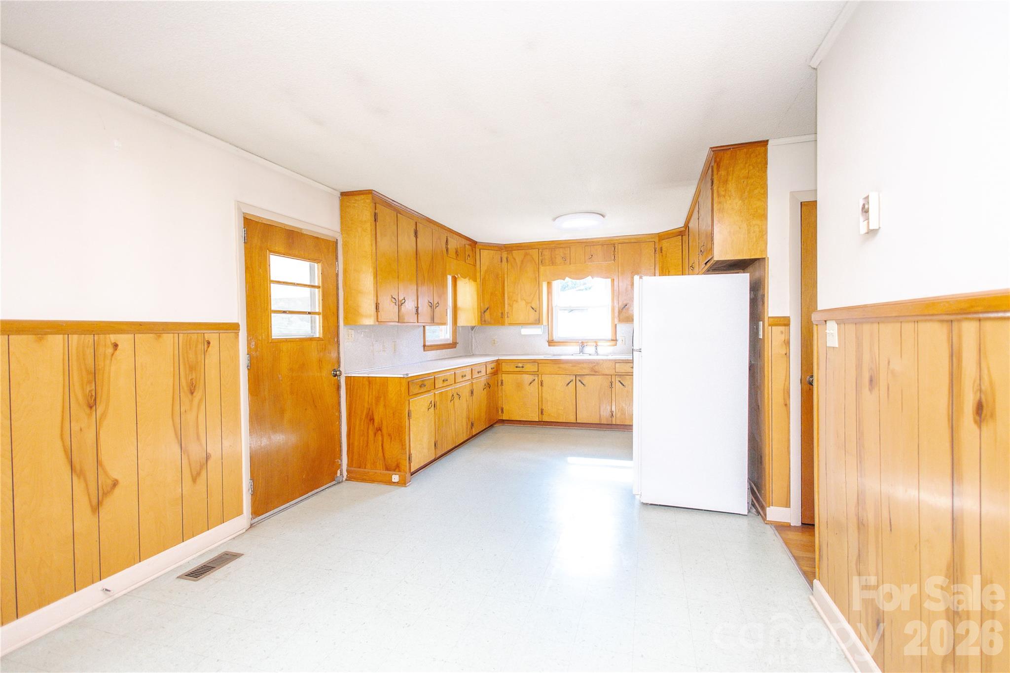136 Marion Street Property Photo 18