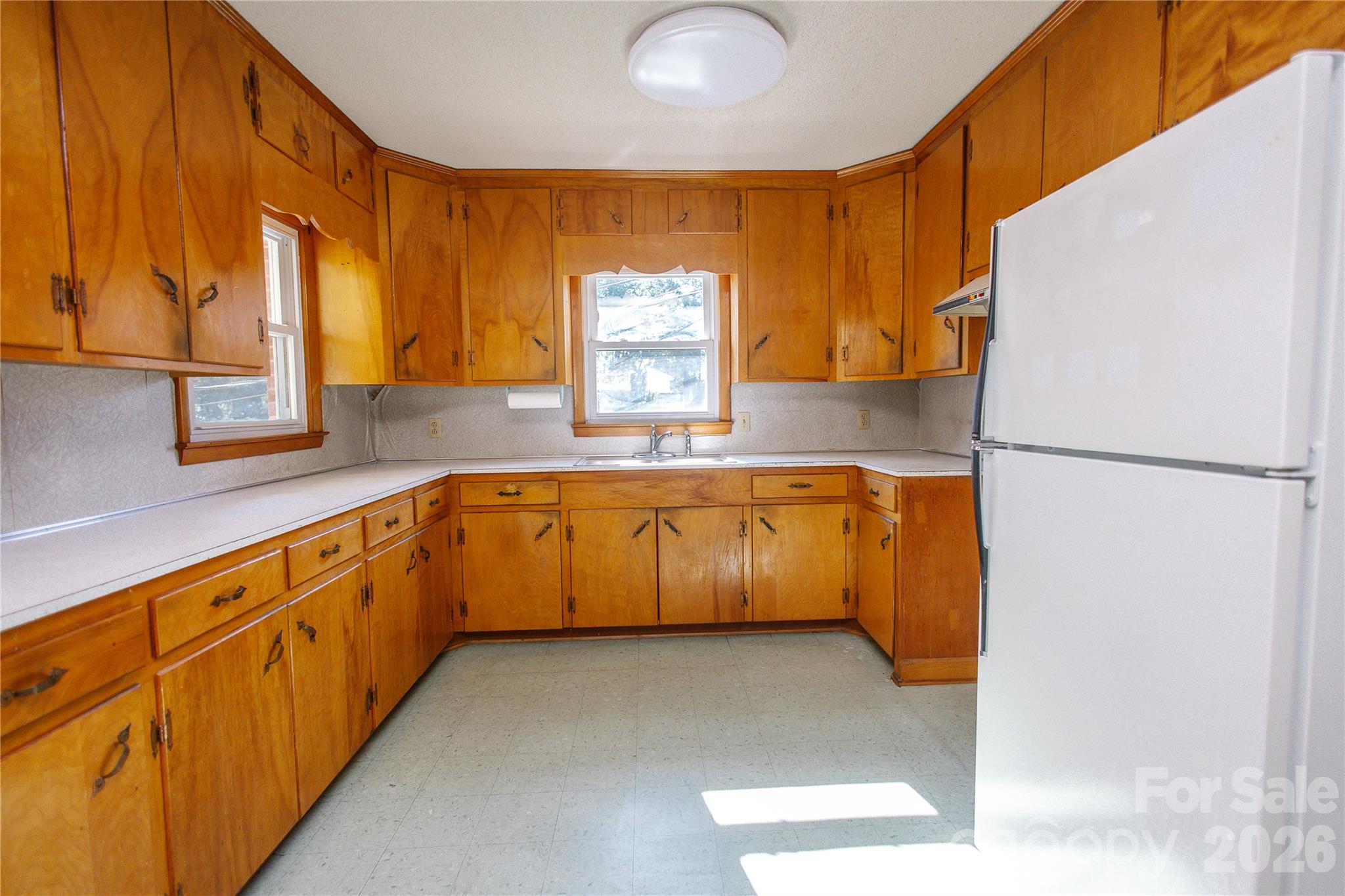 136 Marion Street Property Photo 19