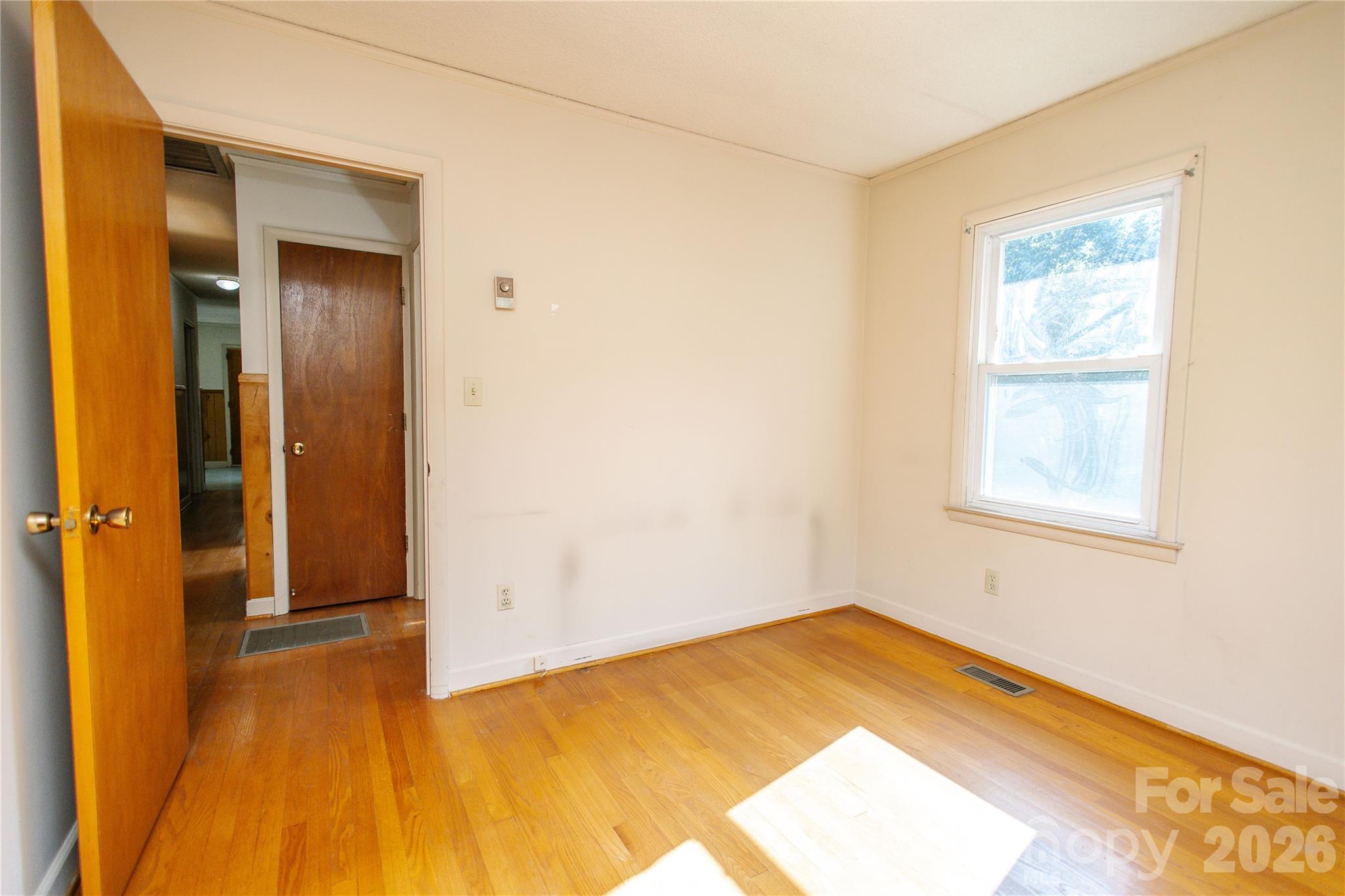 136 Marion Street Property Photo 32