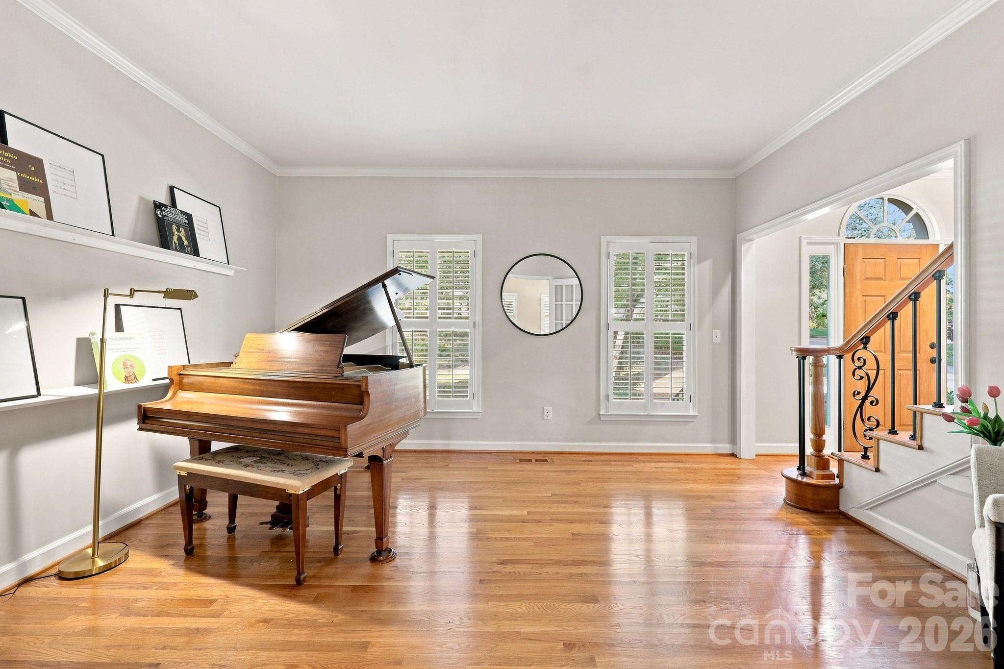 303 Bing Crosby Boulevard Property Photo 20