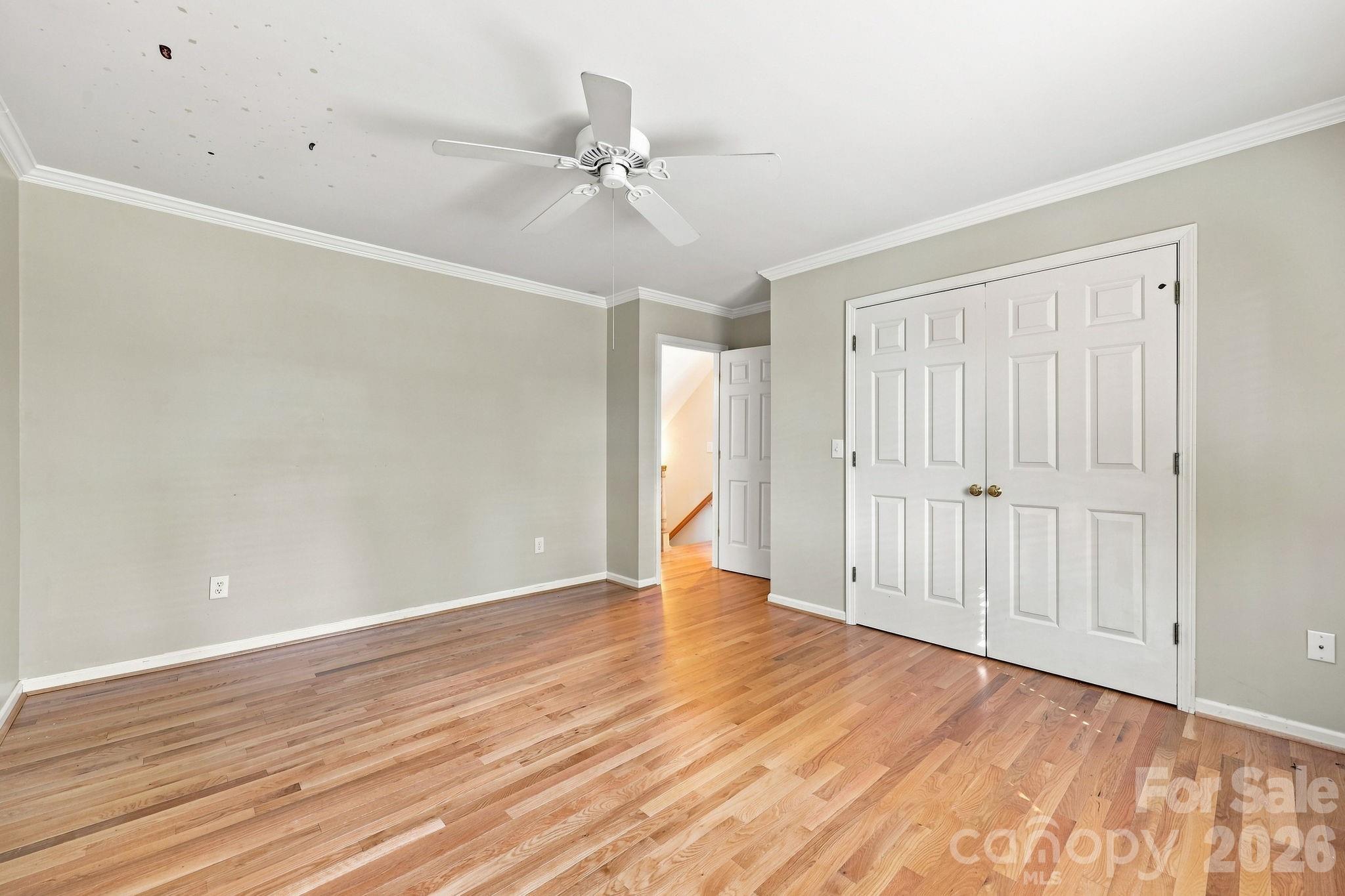 303 Bing Crosby Boulevard Property Photo 28