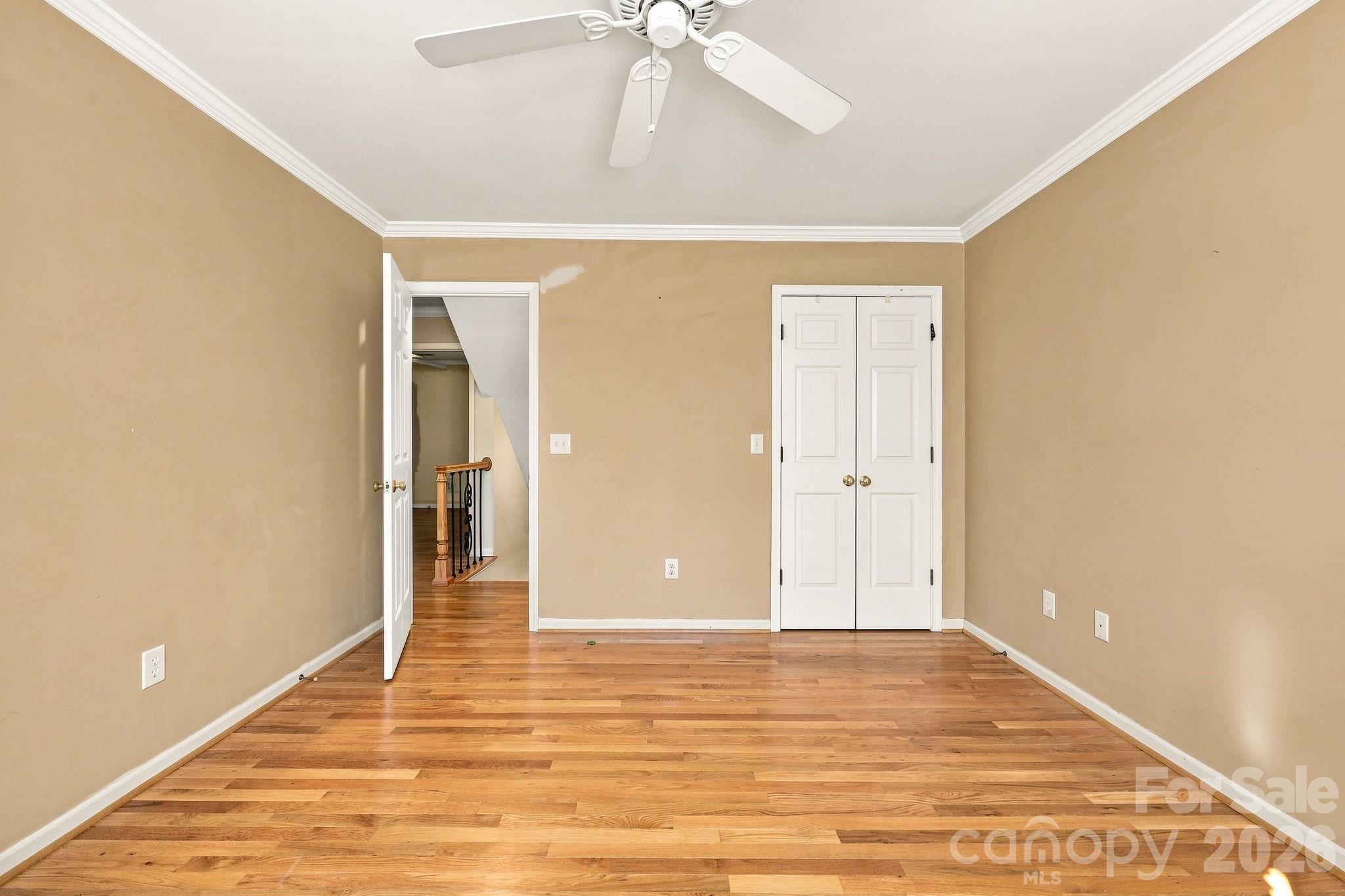 303 Bing Crosby Boulevard Property Photo 30
