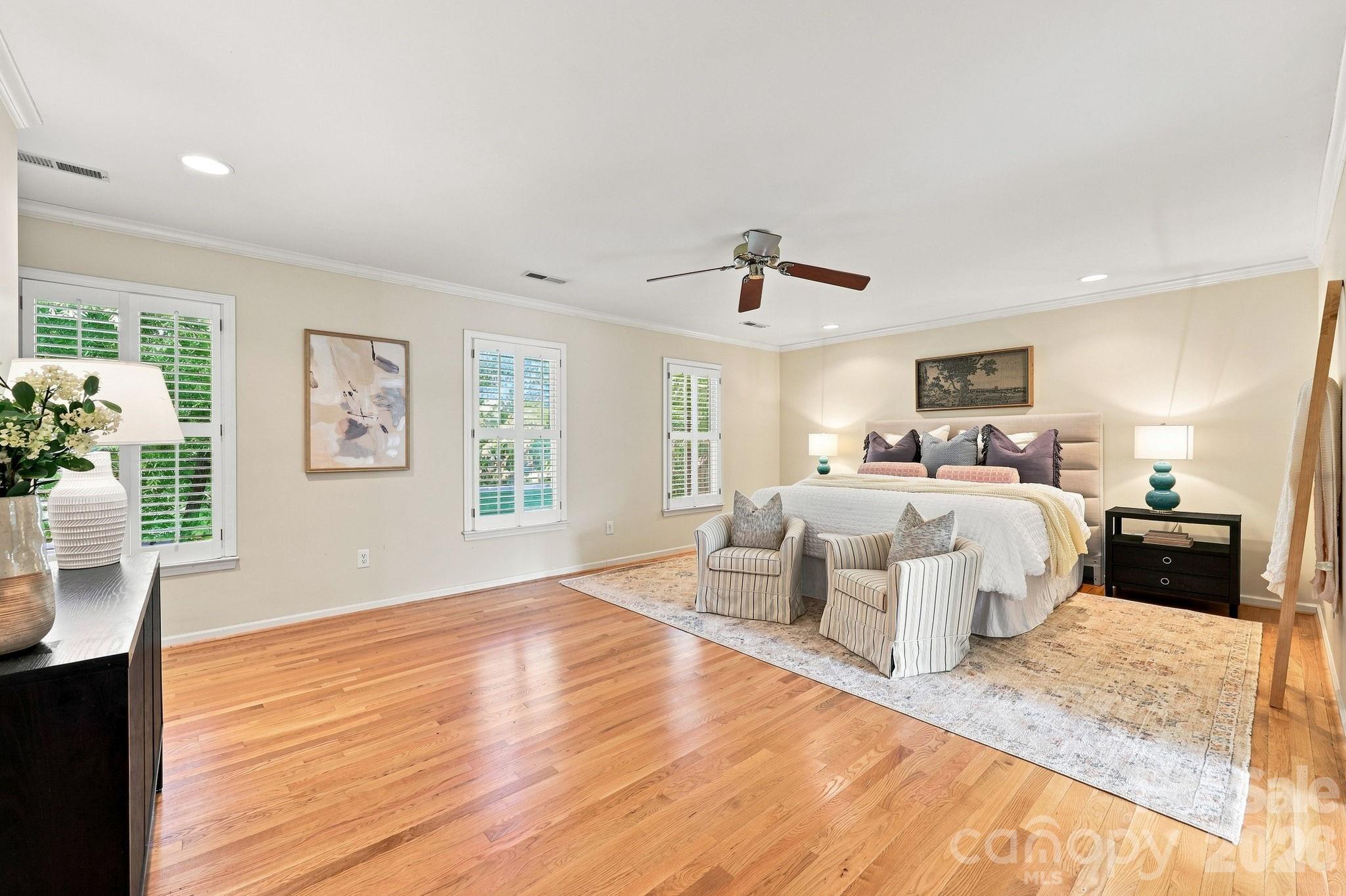 303 Bing Crosby Boulevard Property Photo 31