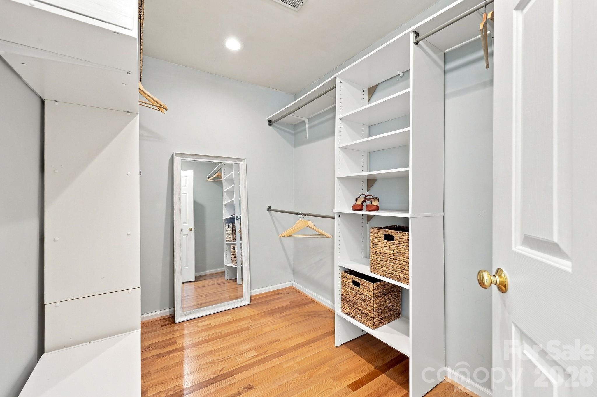 303 Bing Crosby Boulevard Property Photo 39
